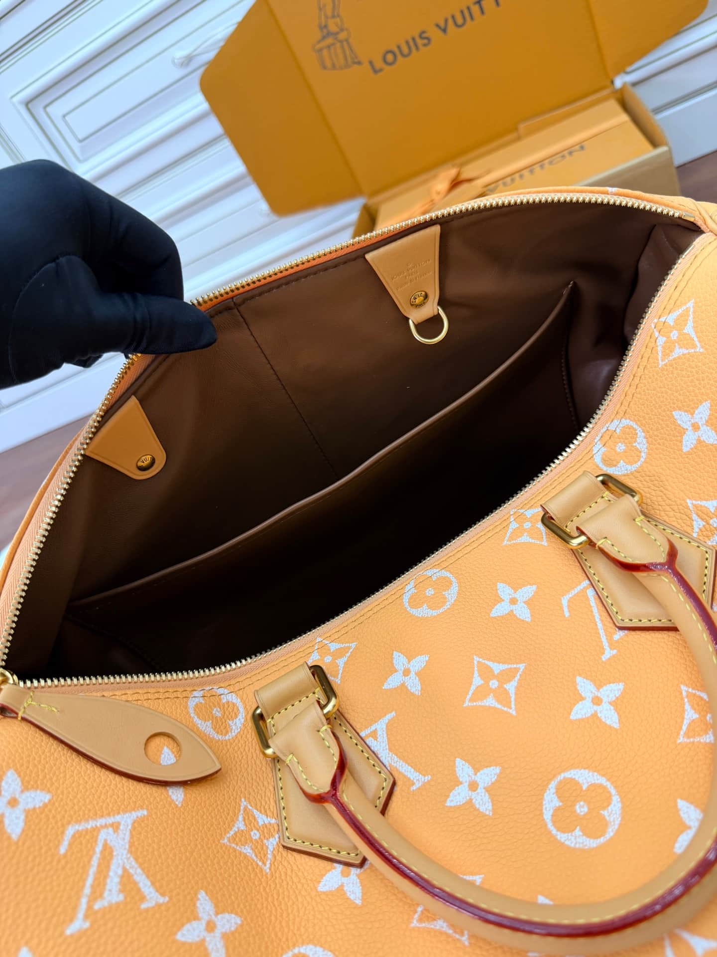 Louis Vuitton Speedy P9 Bandoulière 40 Summer Peach Calf leather M13919 TOP