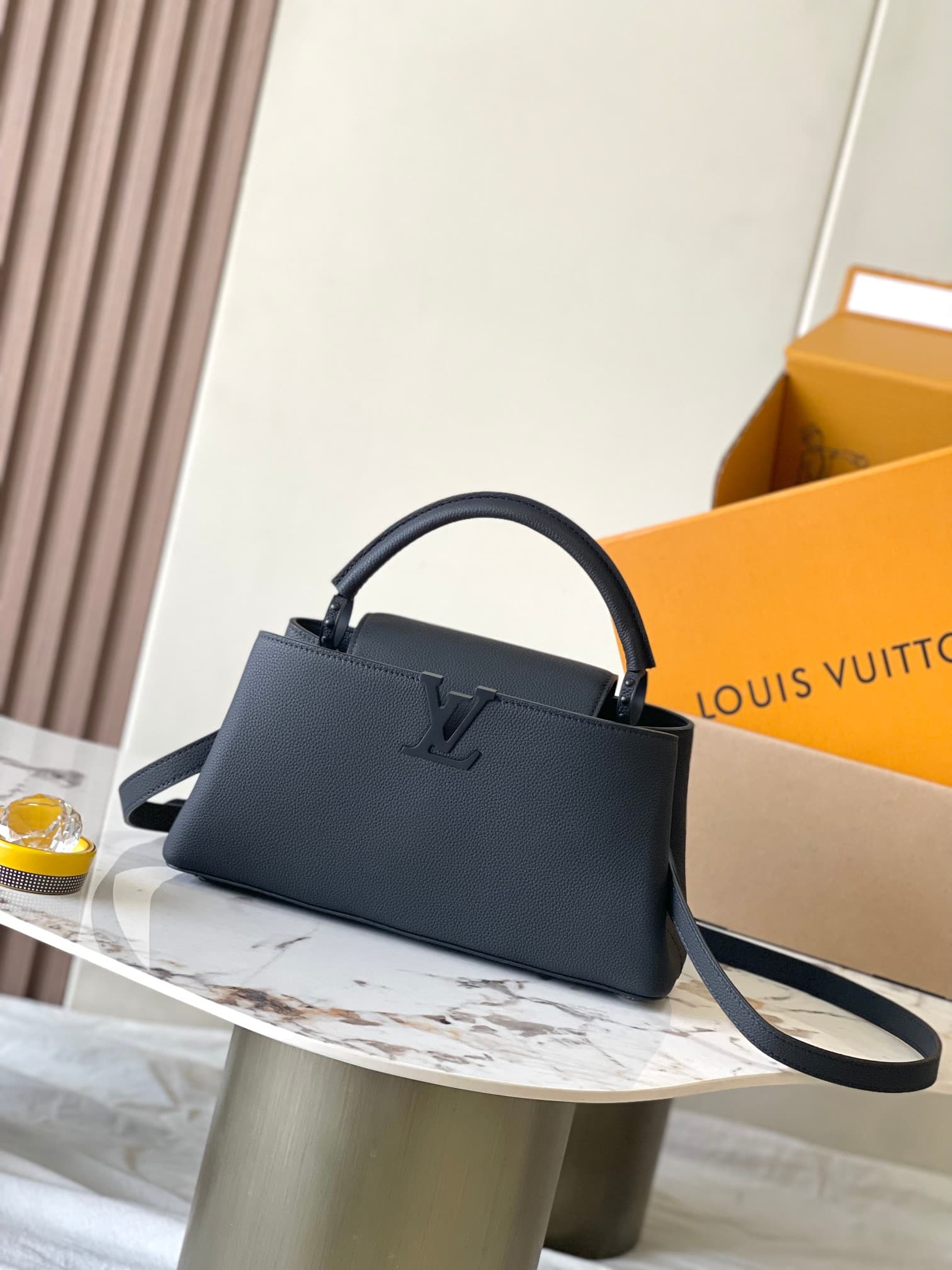 Louis Vuitton Capucines East-West MM Matte Taurillon M23947 All Black Top
