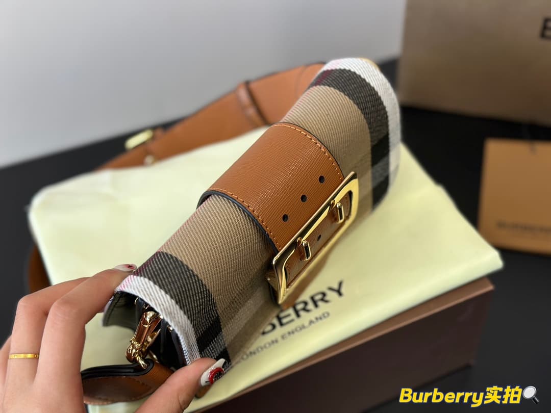 Burberry House Check Madison Buckle Bag