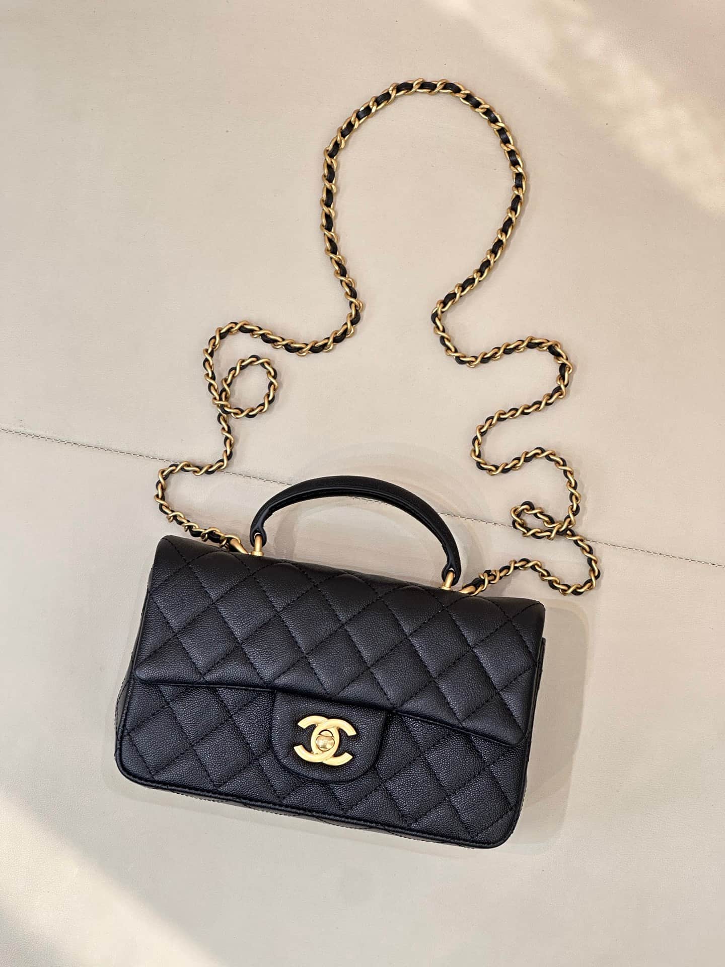 Chanel Mini Classic Handbag Grained Shiny Calfskin & Gold-Tone Metal AS2431 black TOP