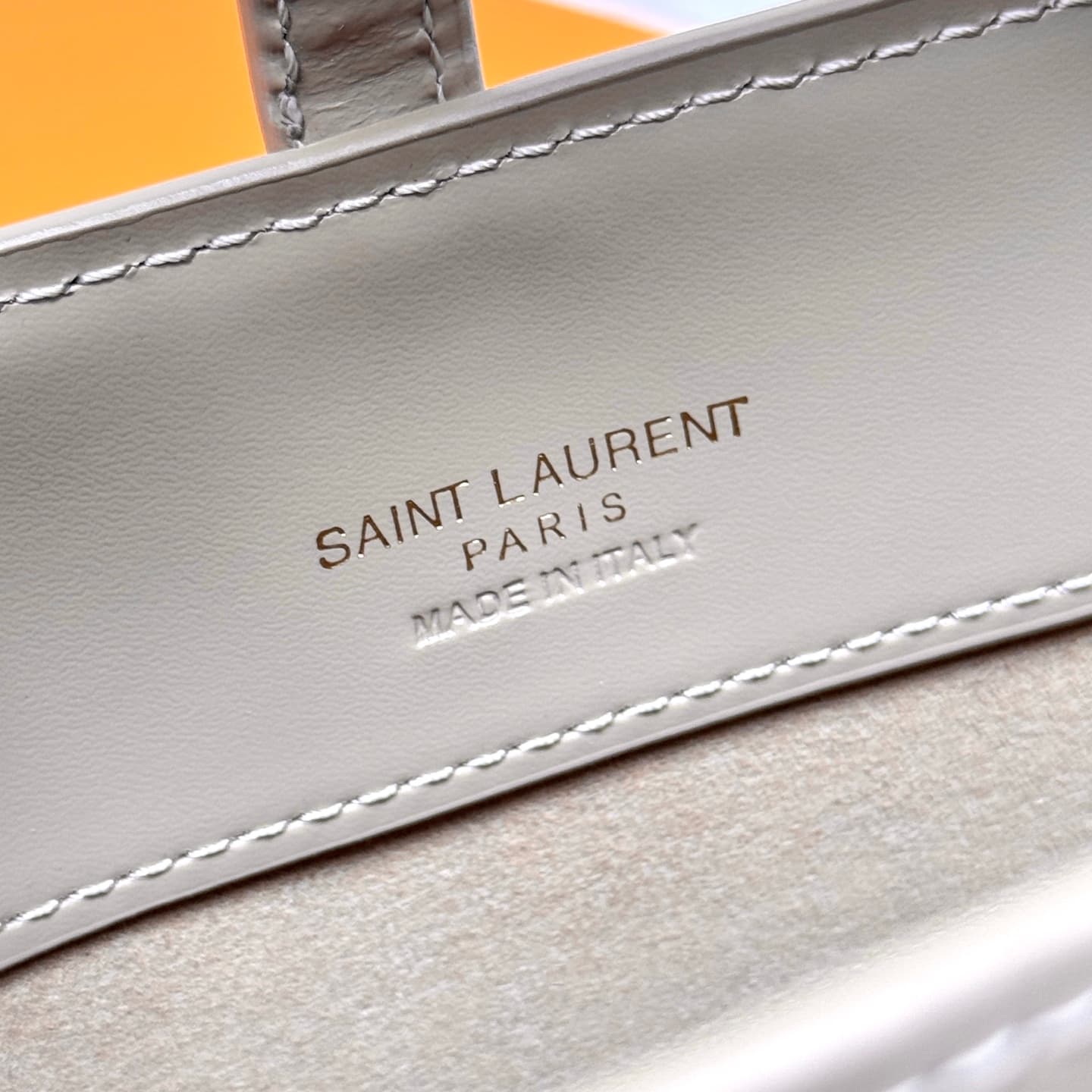 LE 37 mini in shiny leather 765870 High
