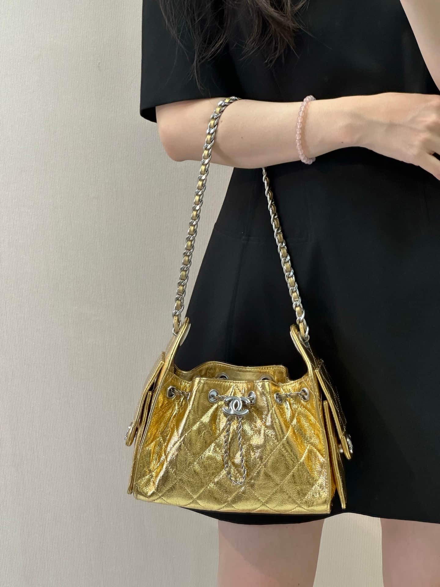 Chanel 25 Mini Hobo handbag AS5631 Metallic Calfskin & Gold-Tone Metal Silver TOP