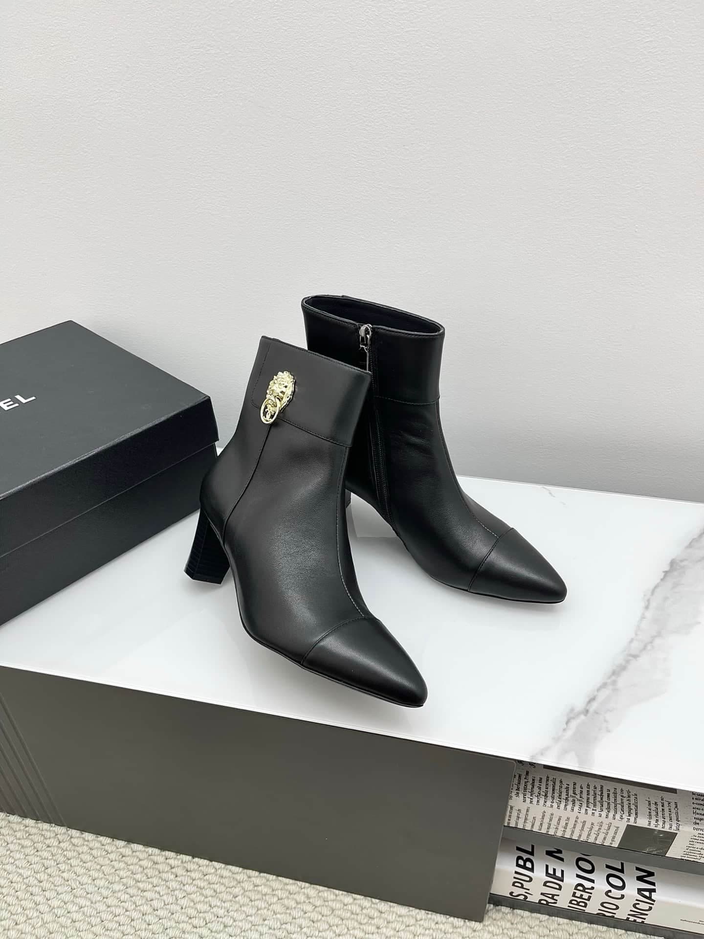 Chanel Women's boots shoes