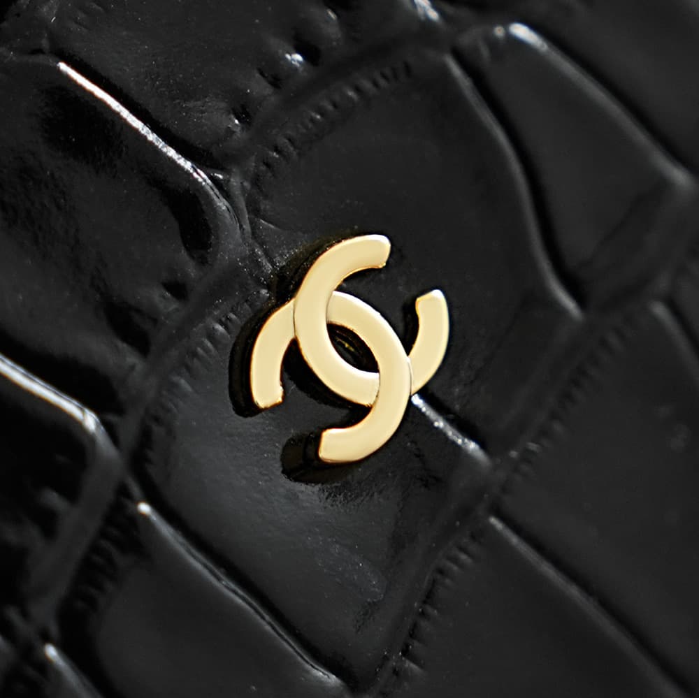 Chanel Mini Timeless Classic Barrel Bag crocodile-embossed calfskin& Gold-Tone Metal Black AP5390 A