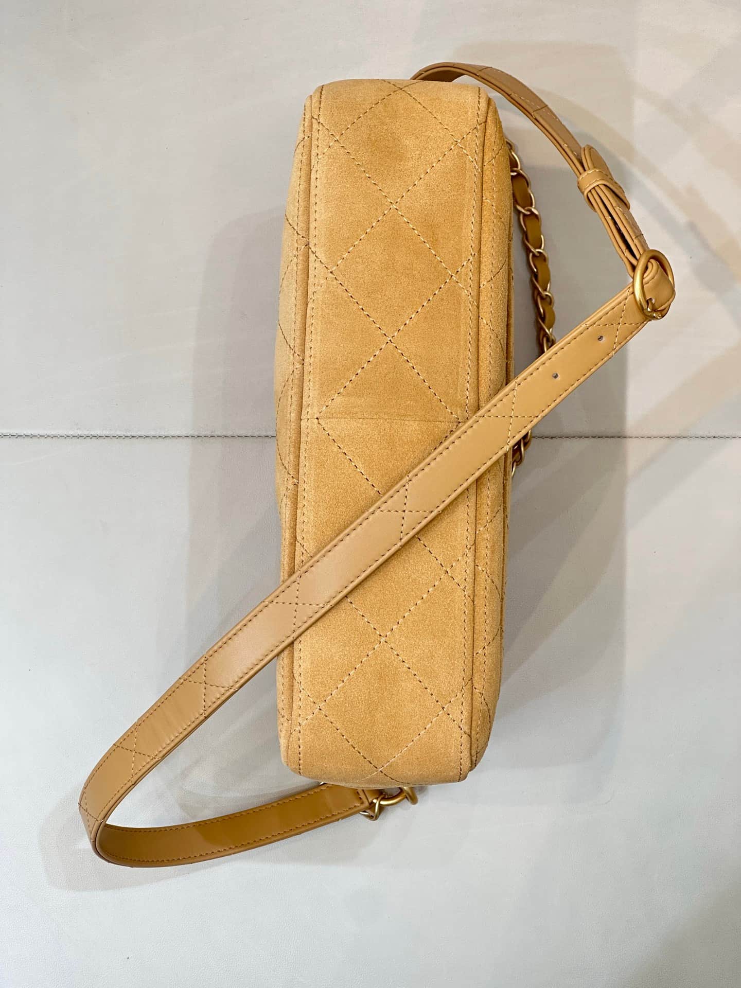 Chanel Matelasse Suede Shoulder Bag& Gold-Tone Metal Yellow AS5883 TOP