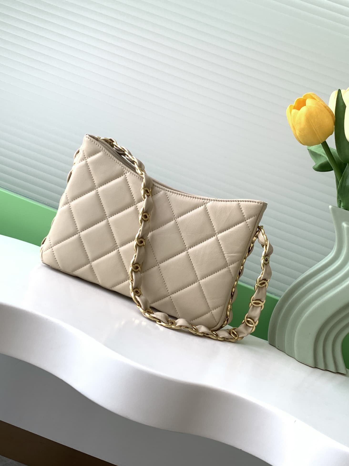 Chanel HOBO HANDBAG AS5177 Lambskin & Gold-Tone Metal Cream A