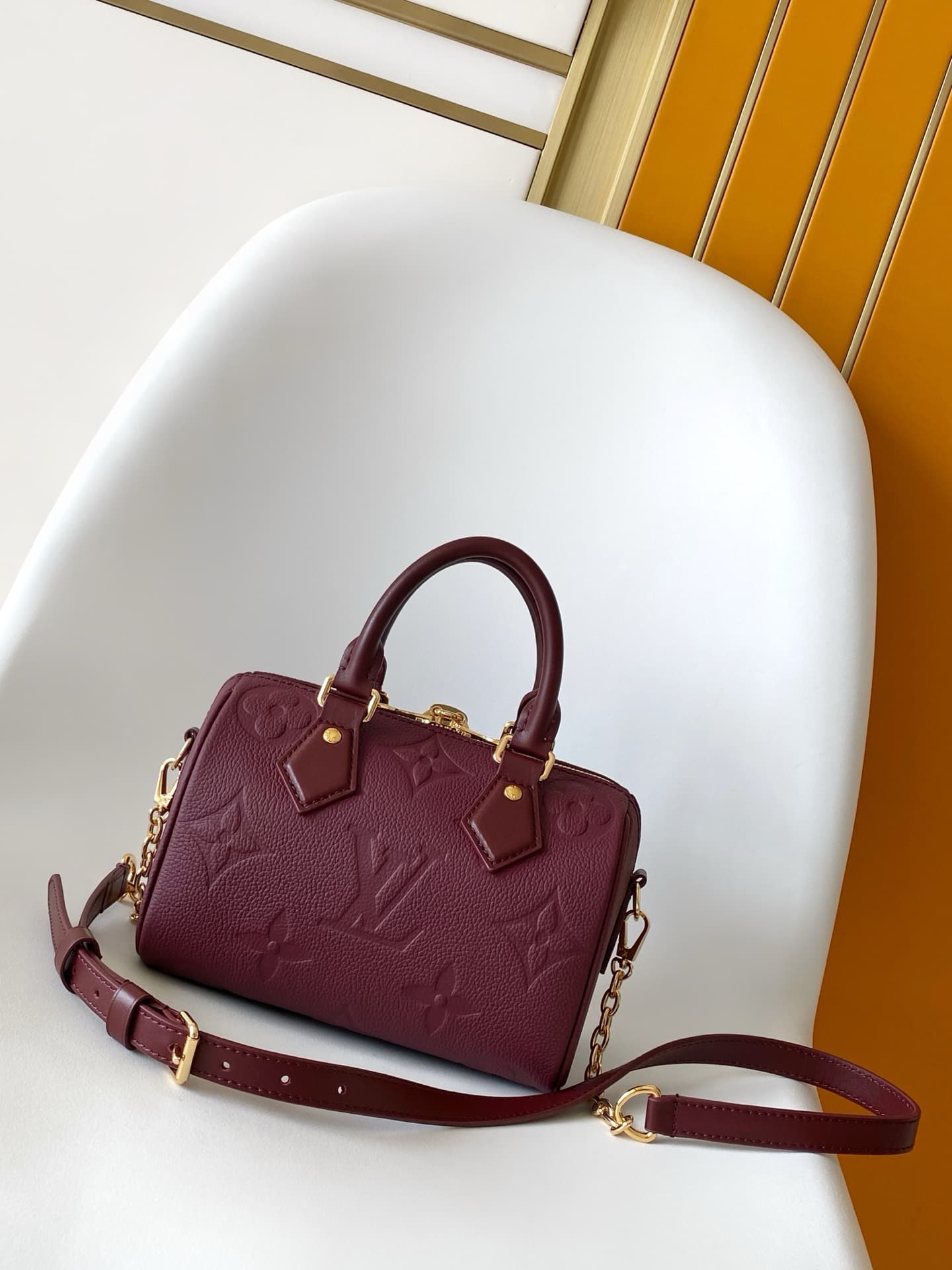 Louis Vuitton Speedy Bandouliere 20 Grenat Red Debossed grained cowhide leather M25929 High