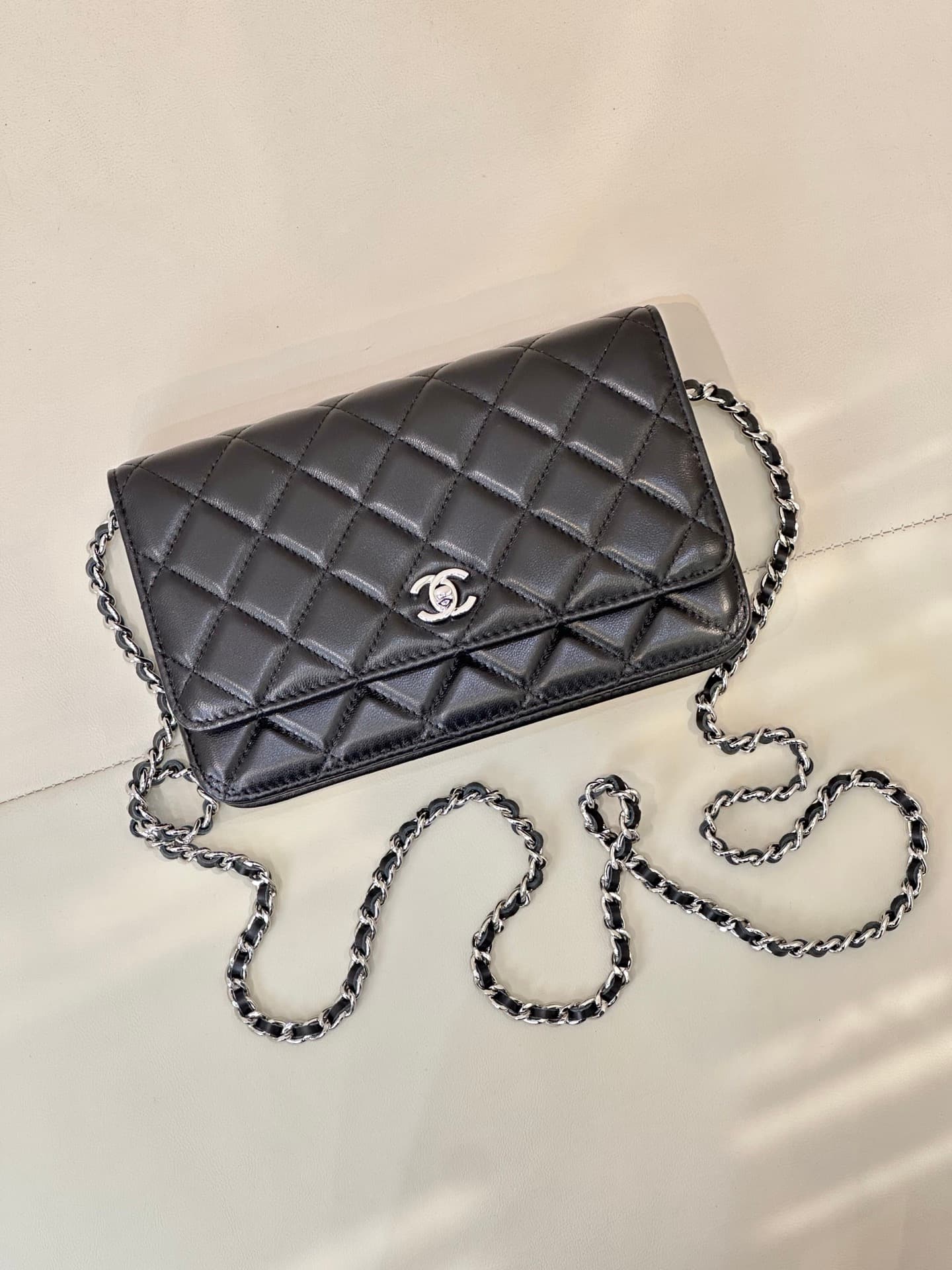 Chanel Classic Wallet on Chain Shiny Lambskin & Silver-Tone Metal AP4241 Black TOP