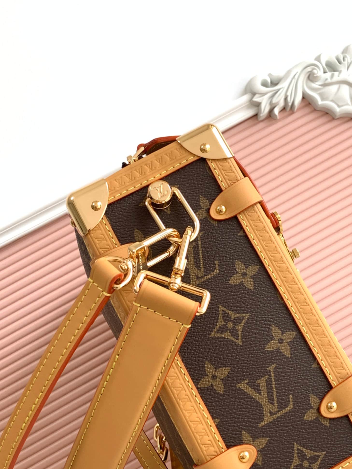 Louis Vuitton Side Trunk GM Monogram coated canvas M14513 High