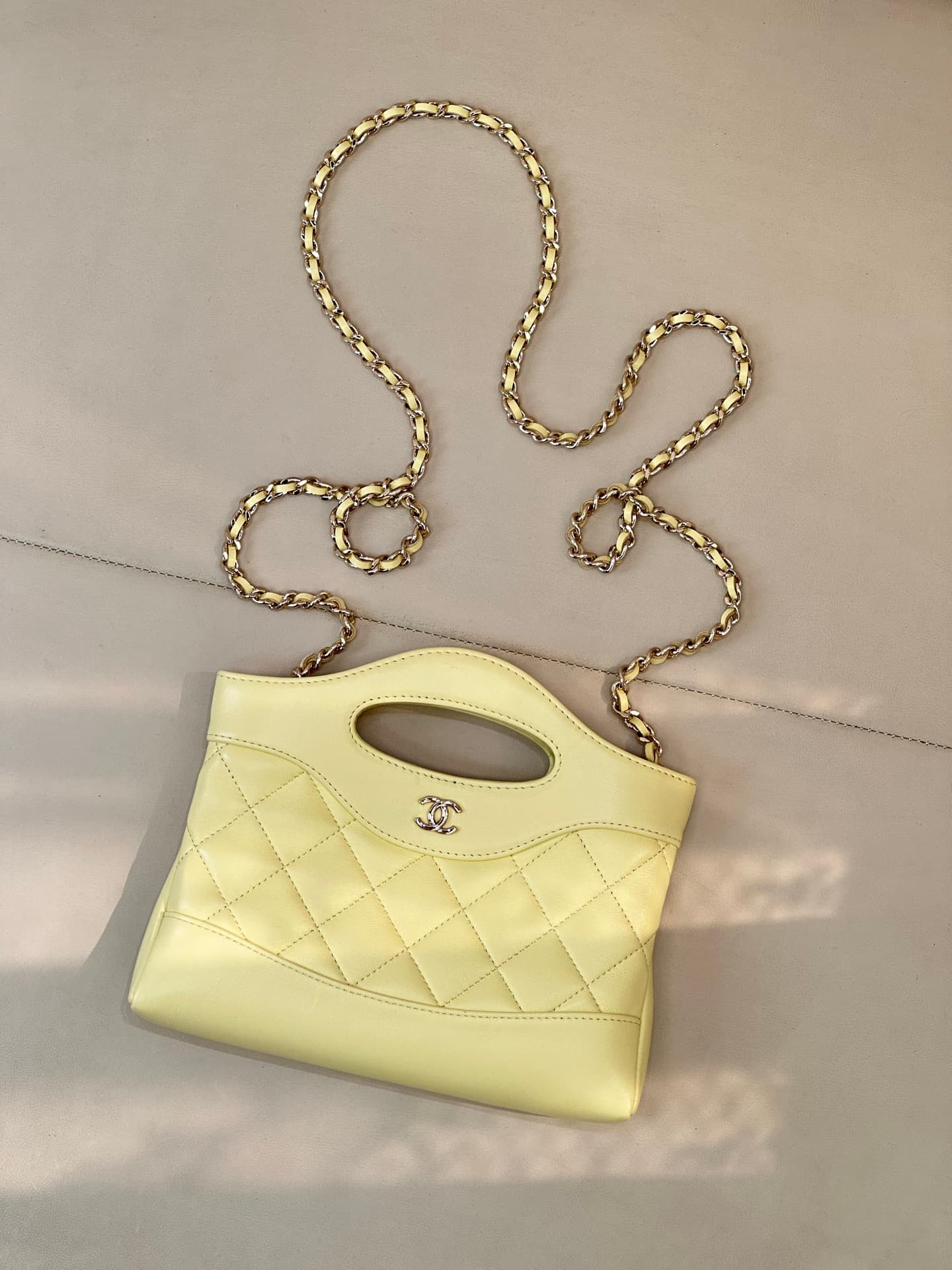Chanel Clutch with chain Lambskin & Gold-Tone Metal AP3656 Light Yellow TOP