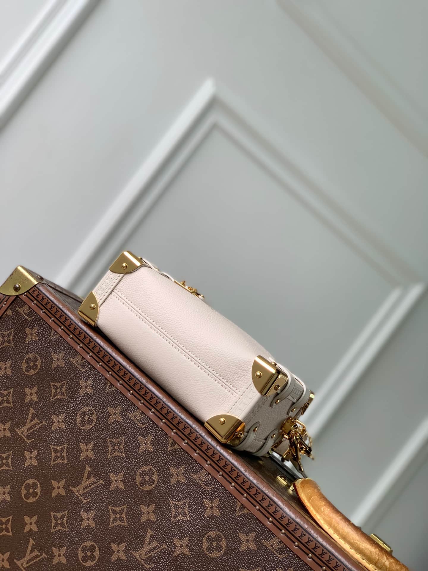 Louis Vuitton Side Trunk PM Chalk Calf leather M27438 High