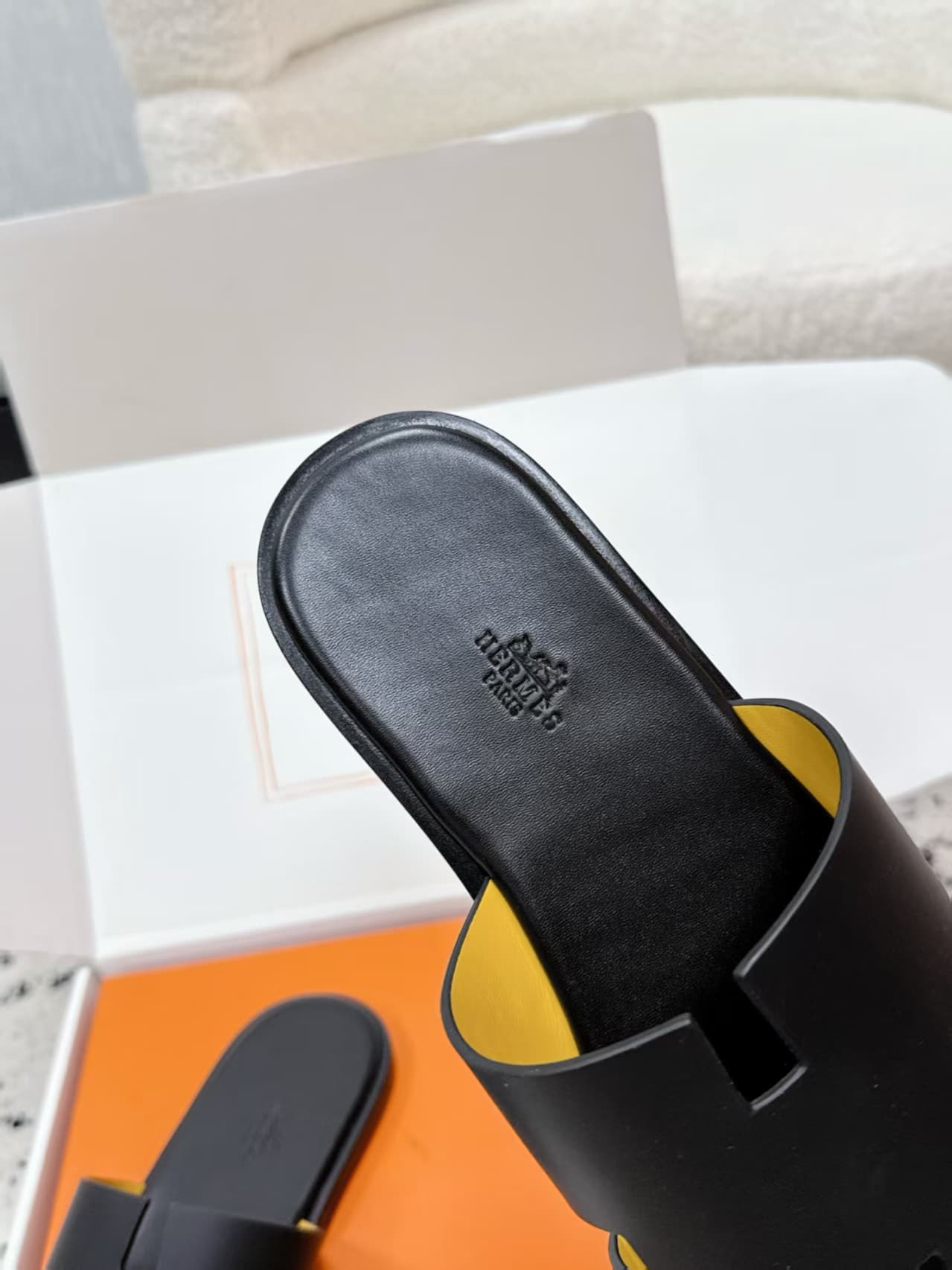 Hermès Izmir sandals shoes men