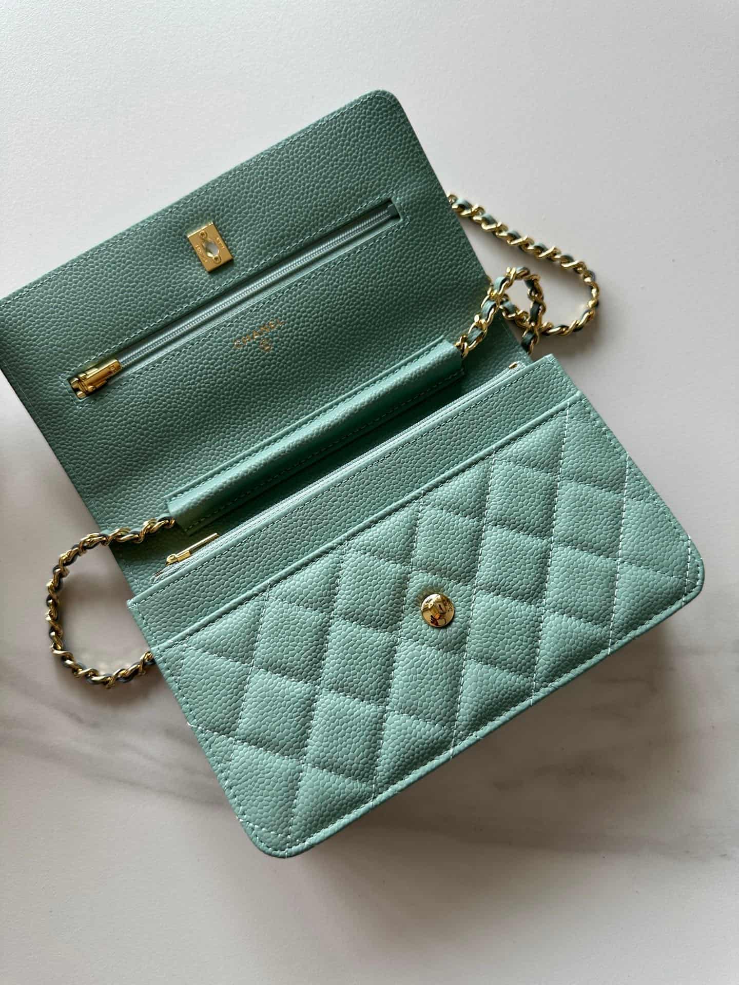 Chanel Classic Wallet on Chain Grained Shiny Calfskin & Gold-Tone Metal AP4241 Light Green High