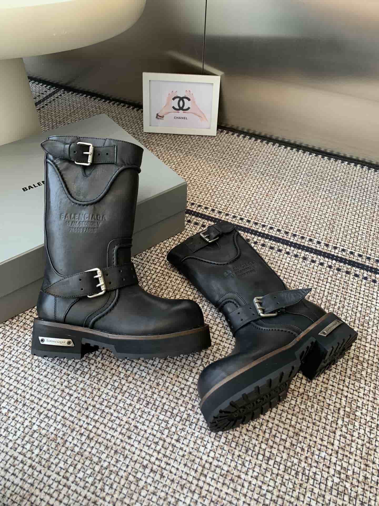 Balenciaga Venom High Boot in Black Women