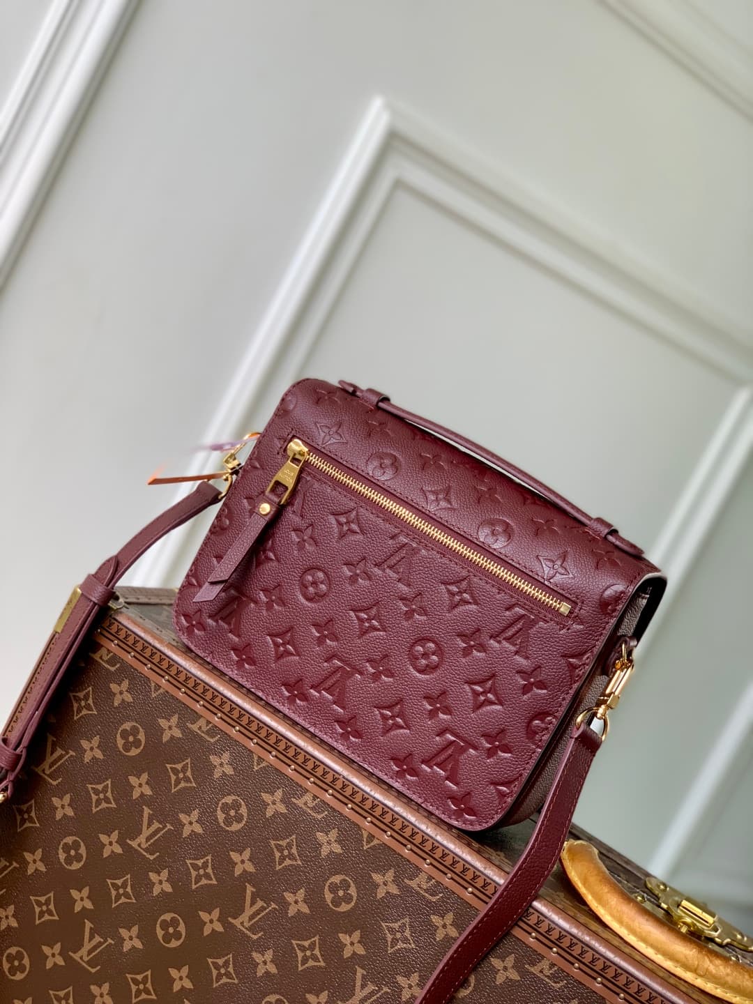 Louis Vuitton POCHETTE METIS Bag Monogram Empreinte M41487 Wine Red High
