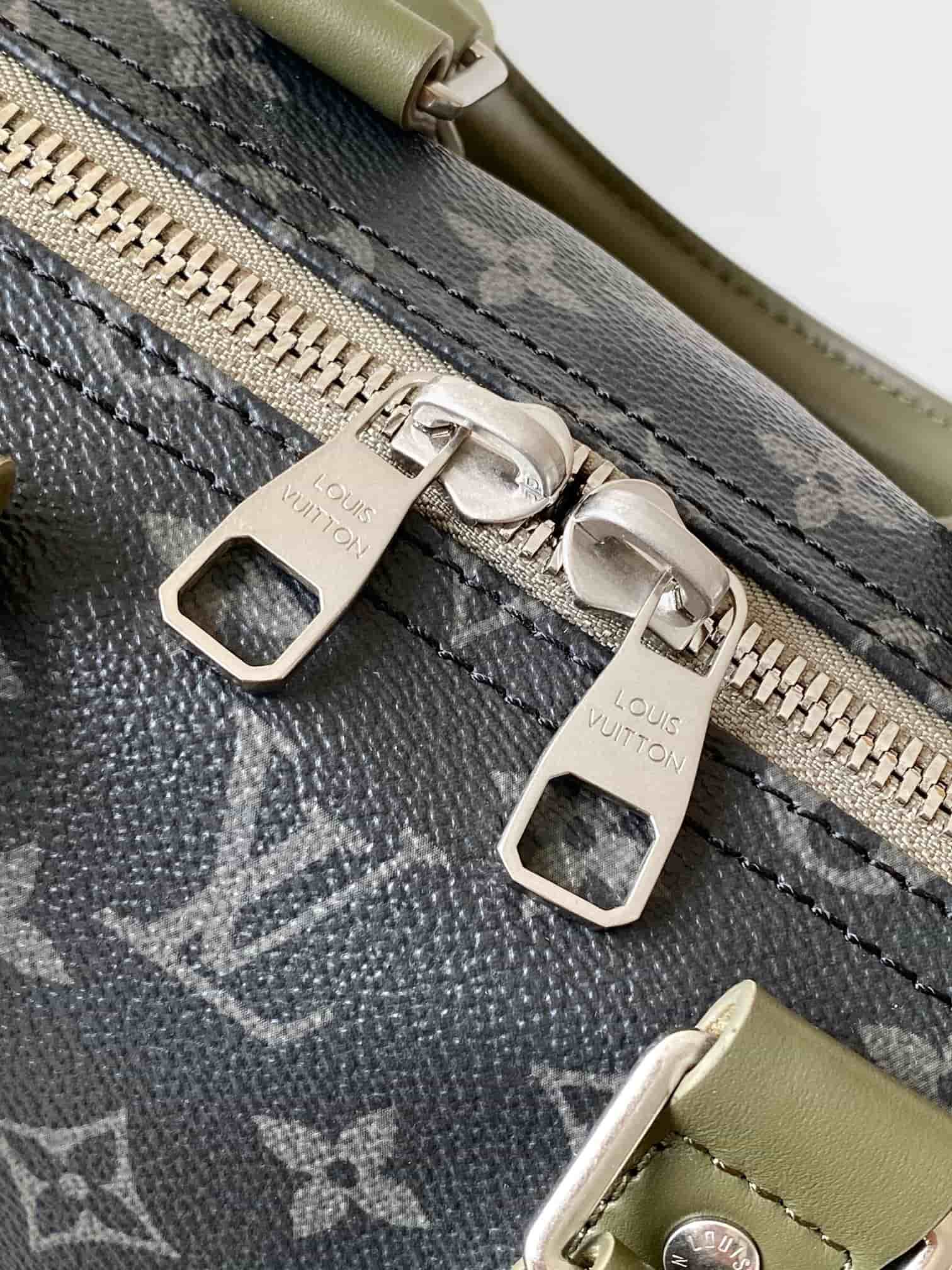 Louis Vuitton Keepall Bandoulière 35 Khaki Green Monogram Eclipse coated canvas M28639 High