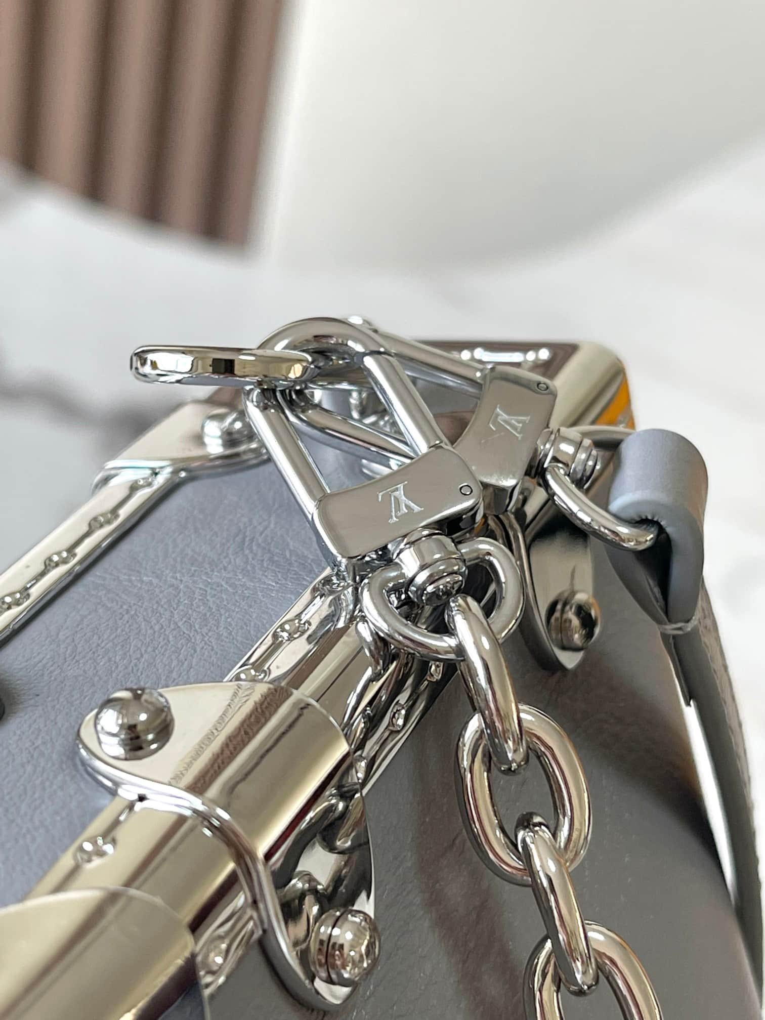 Louis Vuitton Slim Trunk Calf leather M12596 Top