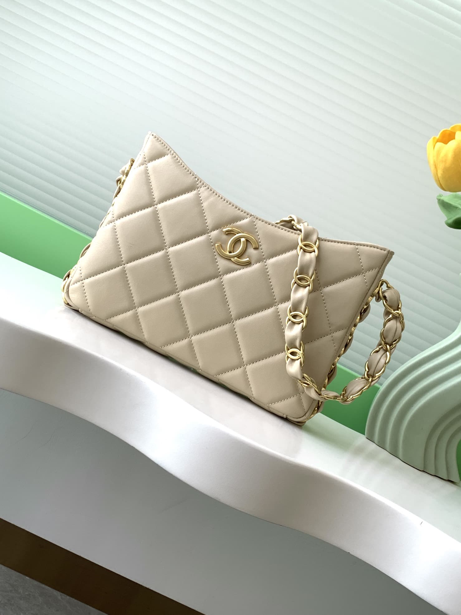 Chanel HOBO HANDBAG AS5177 Lambskin & Gold-Tone Metal Cream A