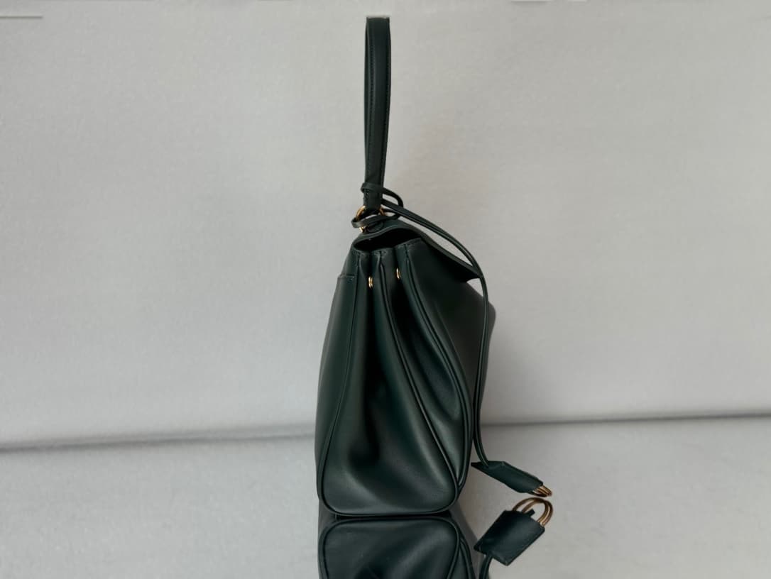 Balenciaga Rodeo Medium Bag in Pine Green Leather With Gold-Tone Metal TOP