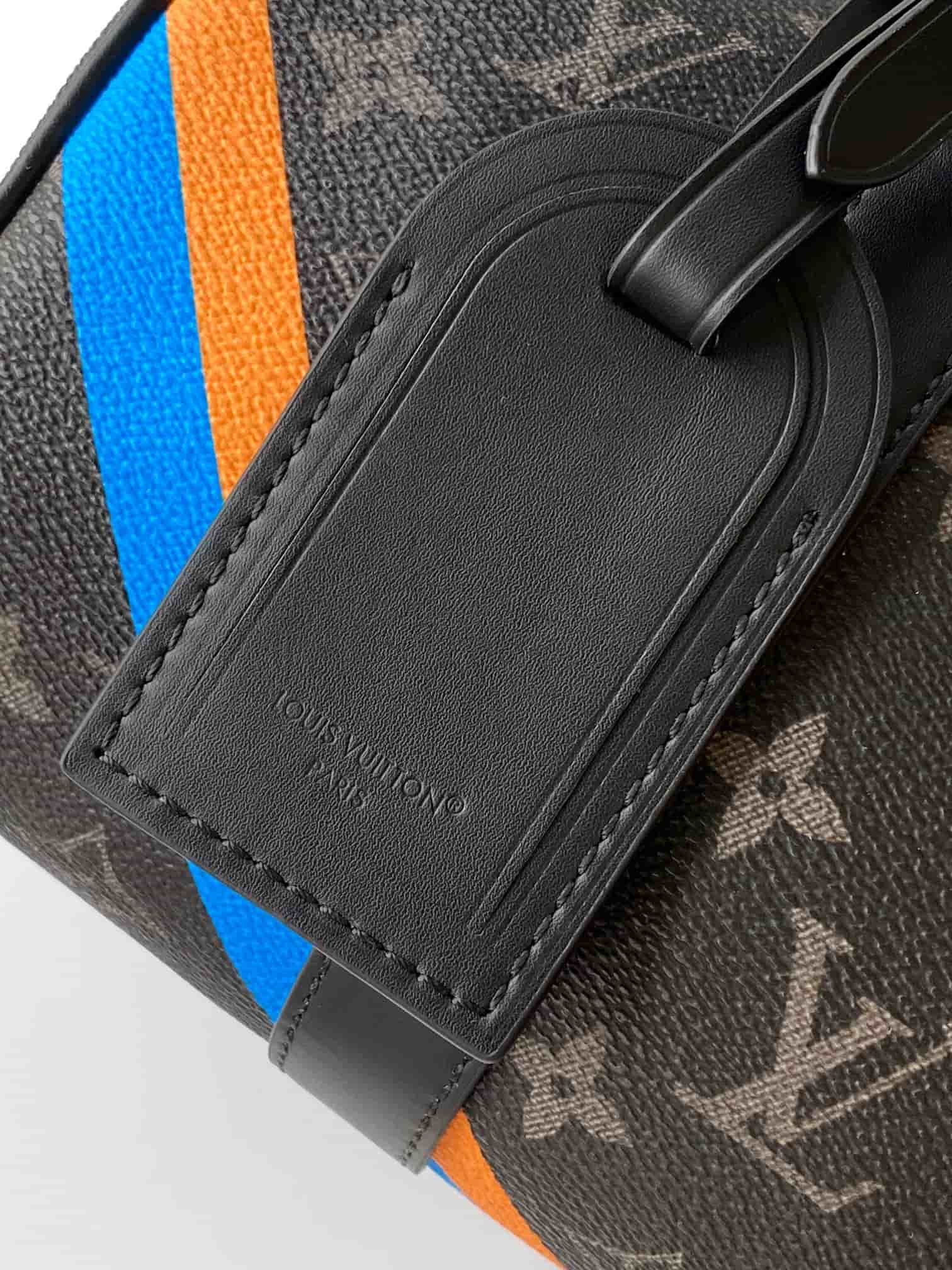 Louis Vuitton Keepall Bandoulière 25 Mon Monogram Eclipse coated canvas P01942 High