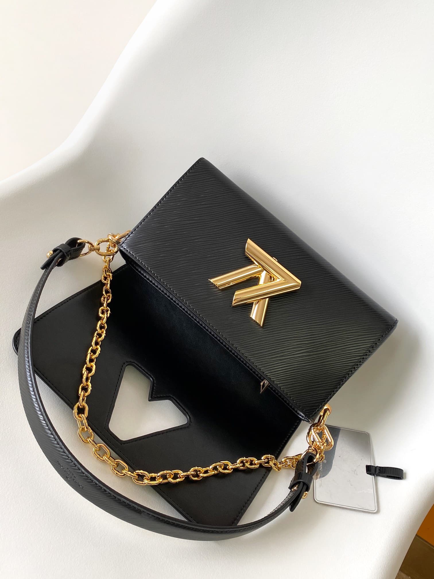 Louis Vuitton Twist West Black Epi grained cowhide leather M24549 High