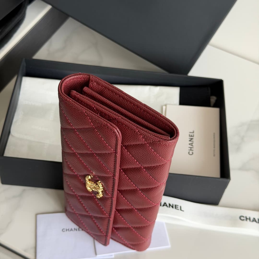 Chanel Wallet Shiny Grained Calfskin Strass & Gold-Tone Metal Red AP5076 High