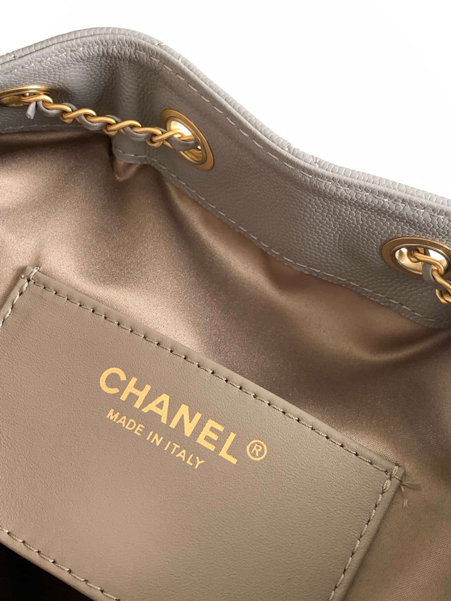 Chanel 25 Small Hobo handbag AS5293 Grained Calfskin &Gold-Tone Metal Grey A