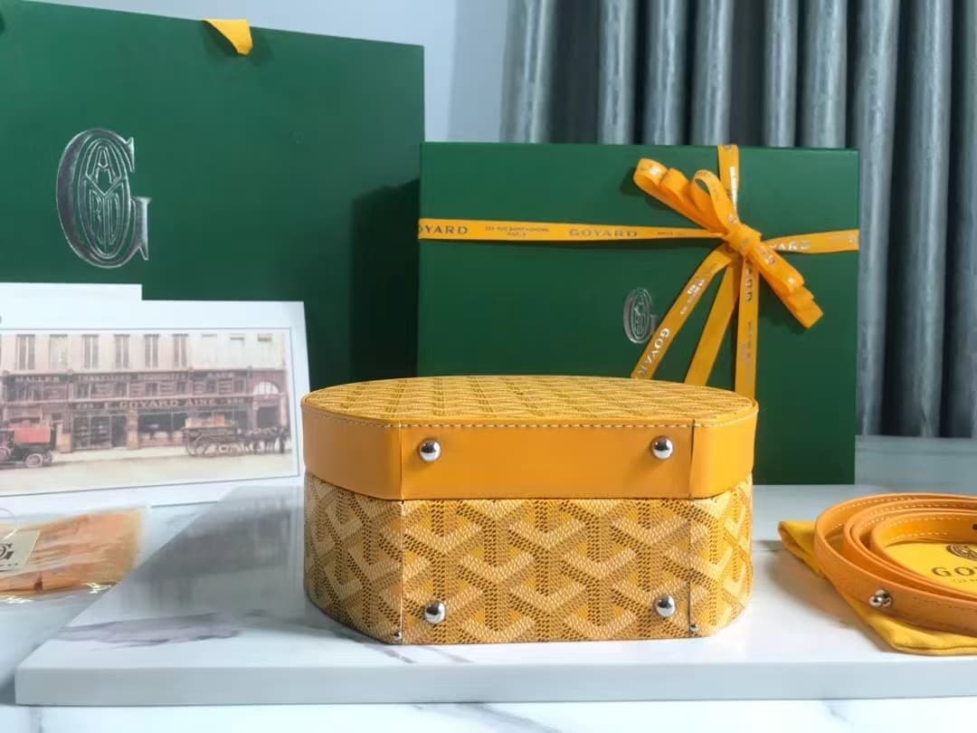 The Alto Hatbox Trunk Bag Goyardine Canvas & Cervon Calfskin High