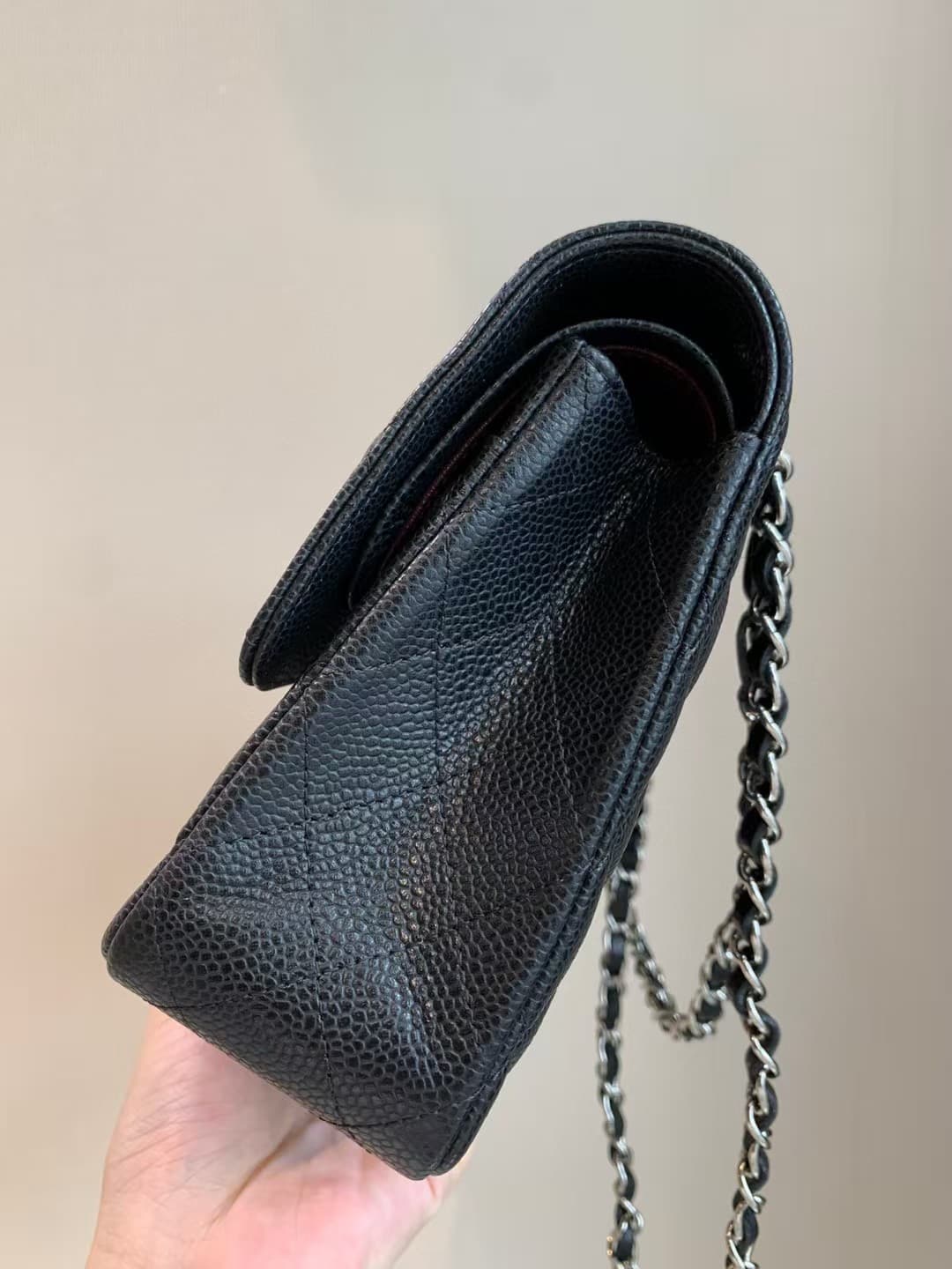 Chanel Medium CLASSIC HANDBAG Grained Calfskin Black Silver Metal TOP