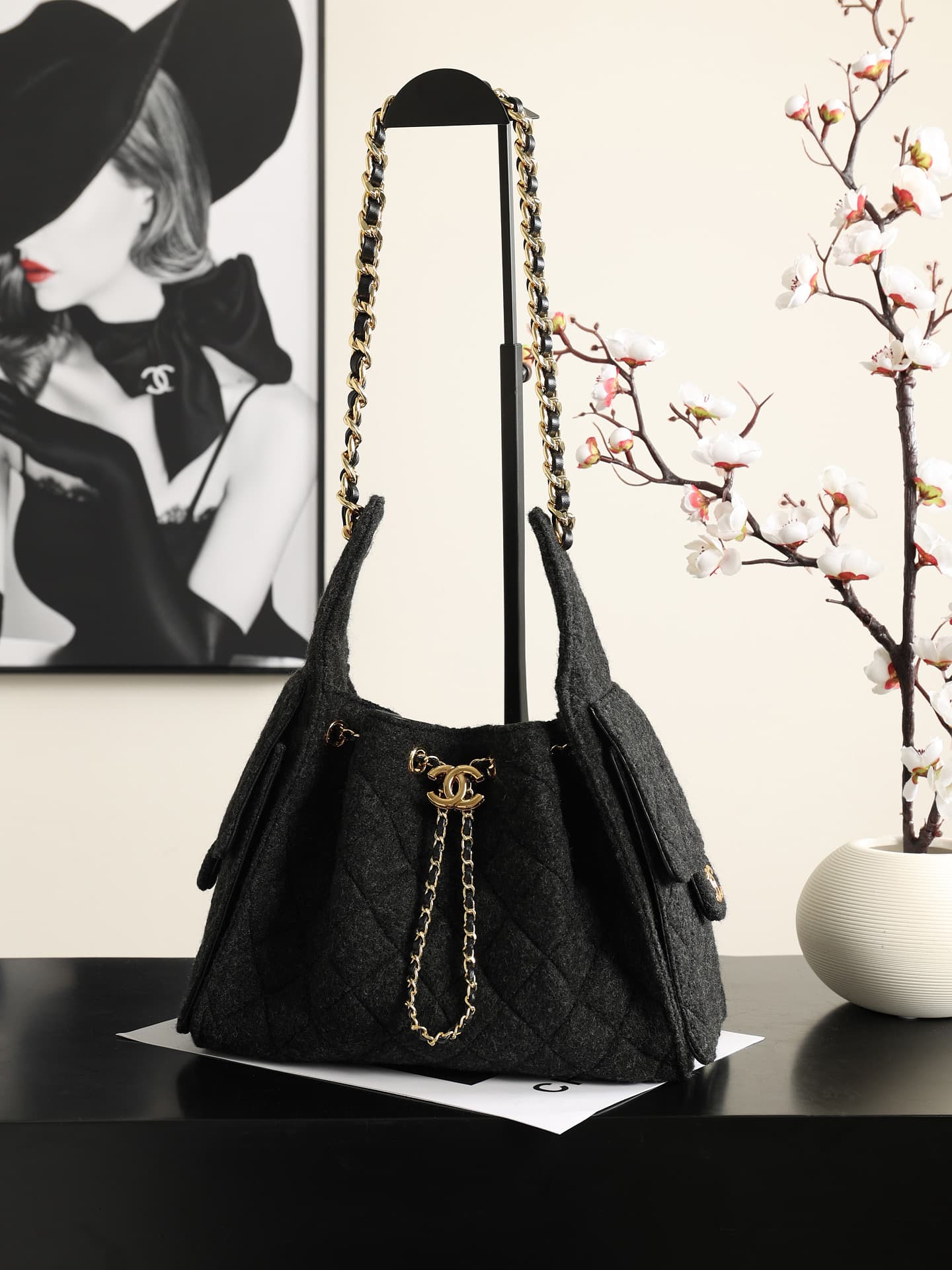Chanel 25 Small Hobo handbag AS5293 Felt & Gold-Tone Metal Black A