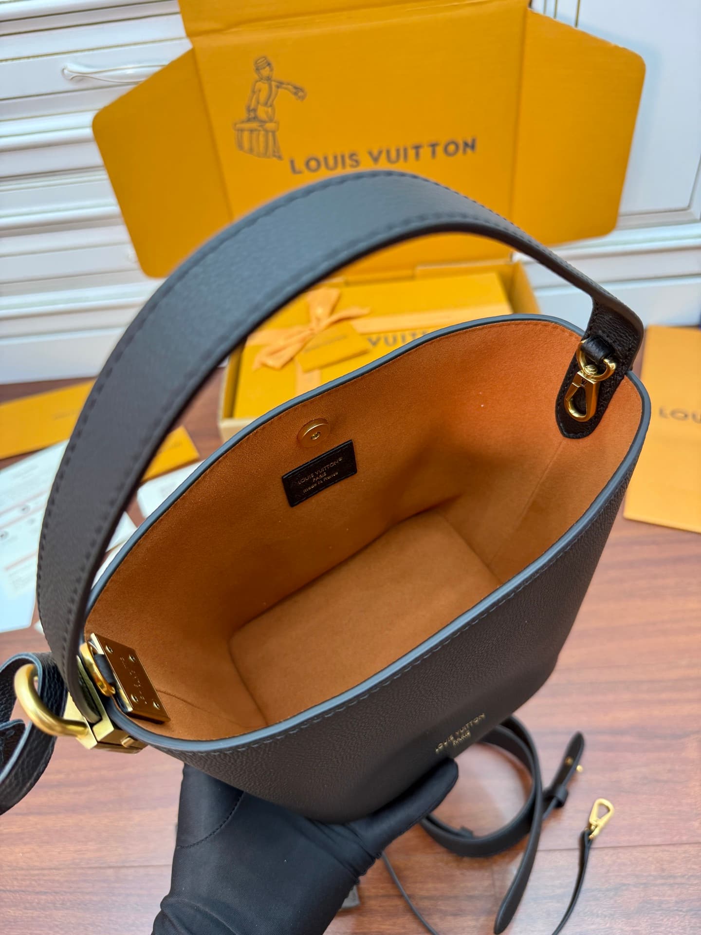 Louis Vuitton Low Key All In BB Black Calf leather M14416 TOP