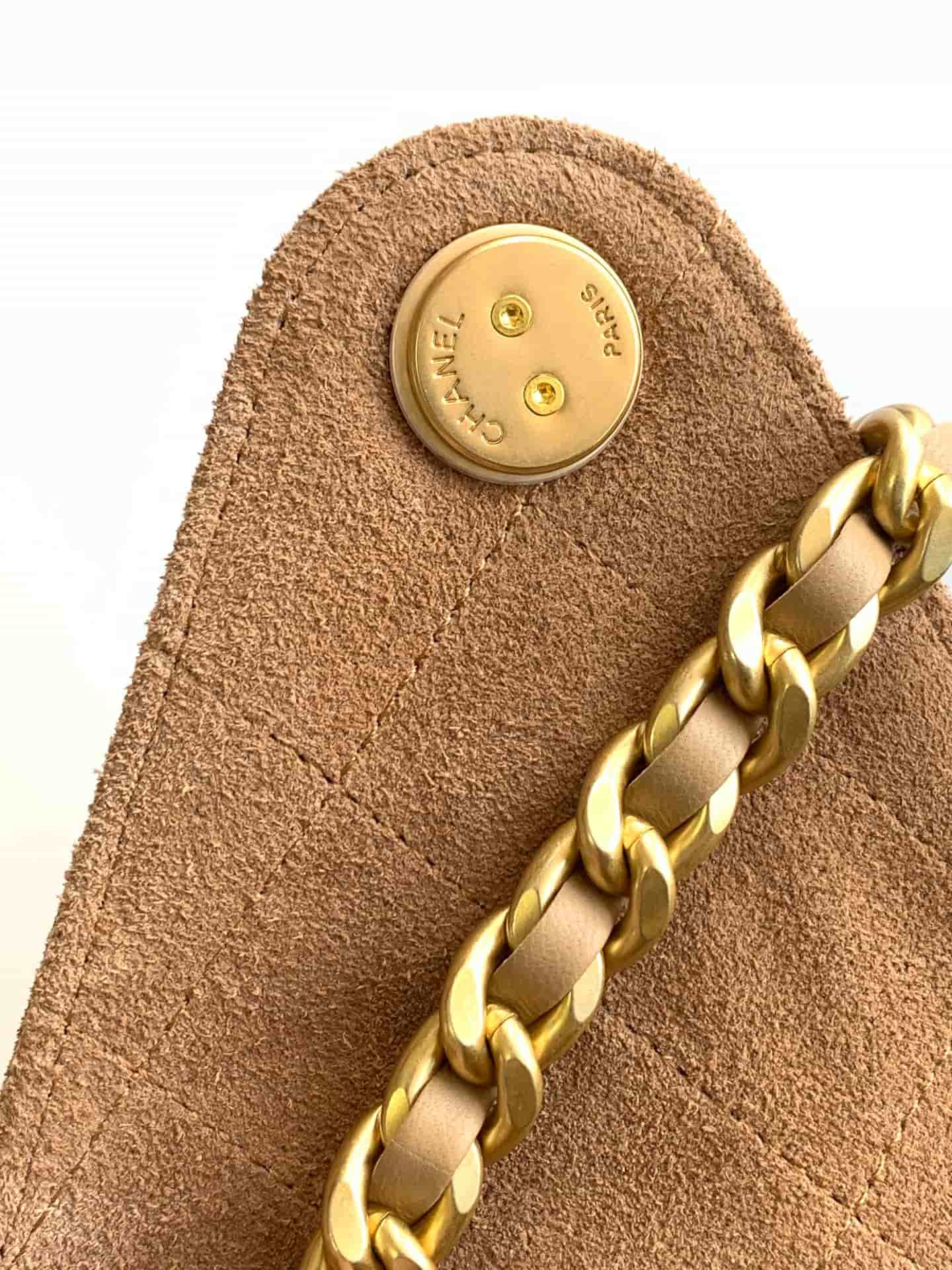 Chanel 25 Small Hobo handbag AS5293 Suede & gold-tone metal Brown A