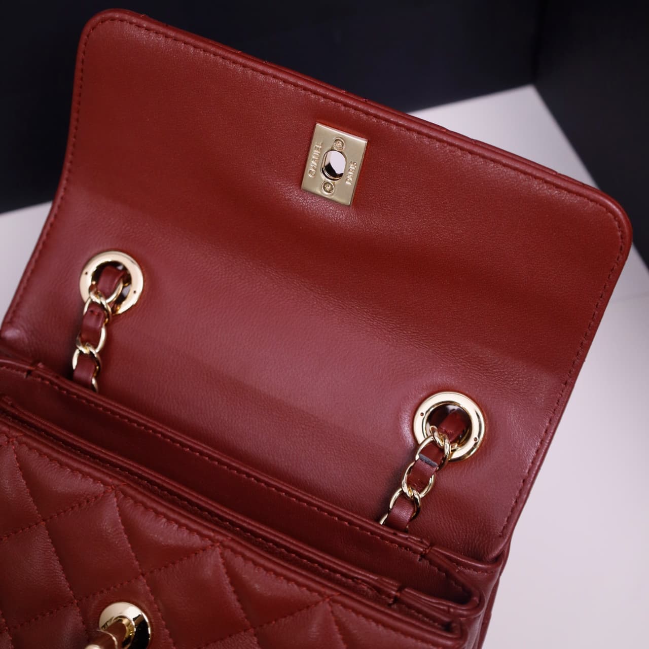 Chanel MINI FLAP BAG WITH TOP HANDLE AS4654 Lambskin &Gold-Tone Metal Brown A