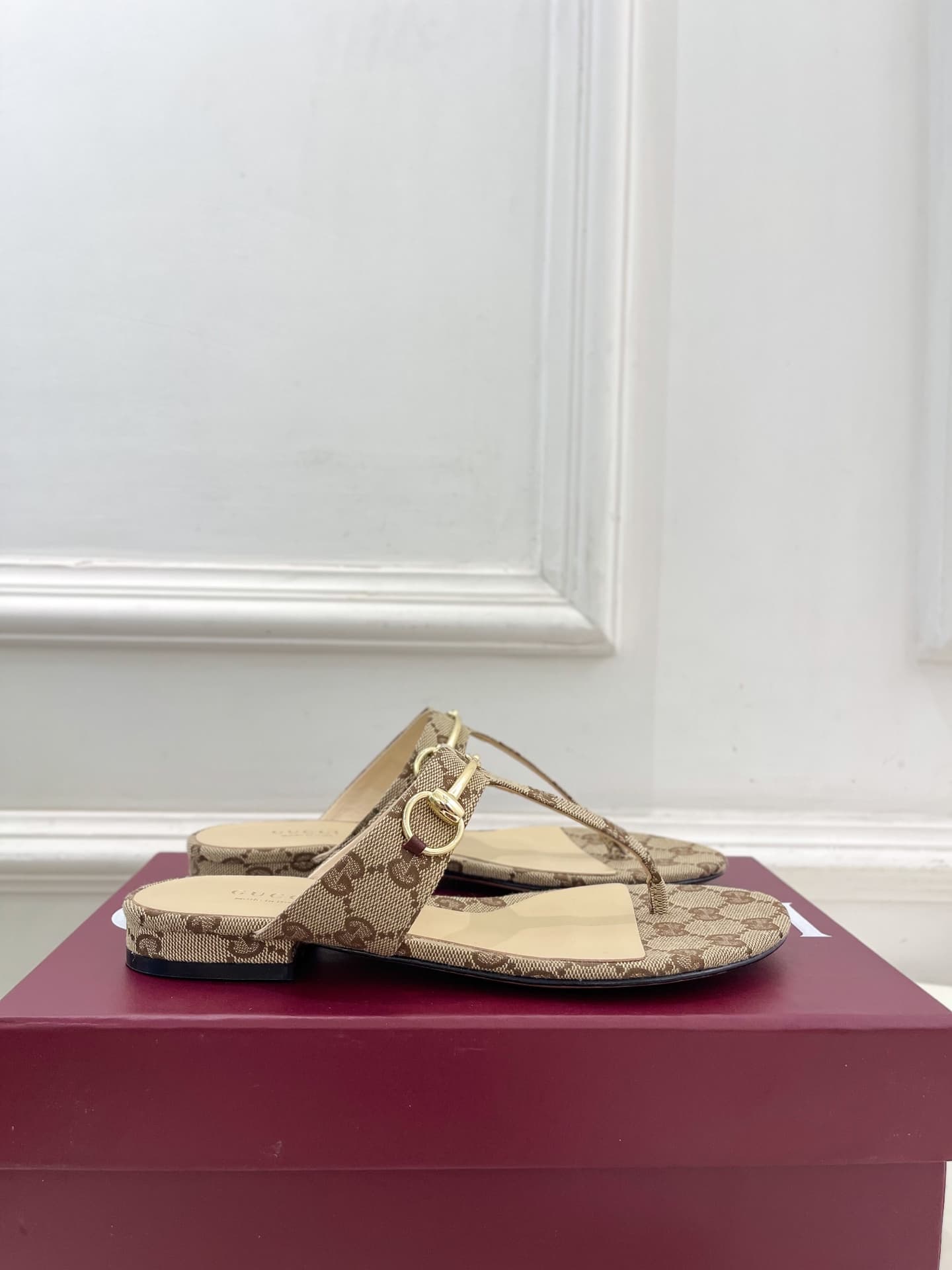 Gucci Leather Slides Shoes Women