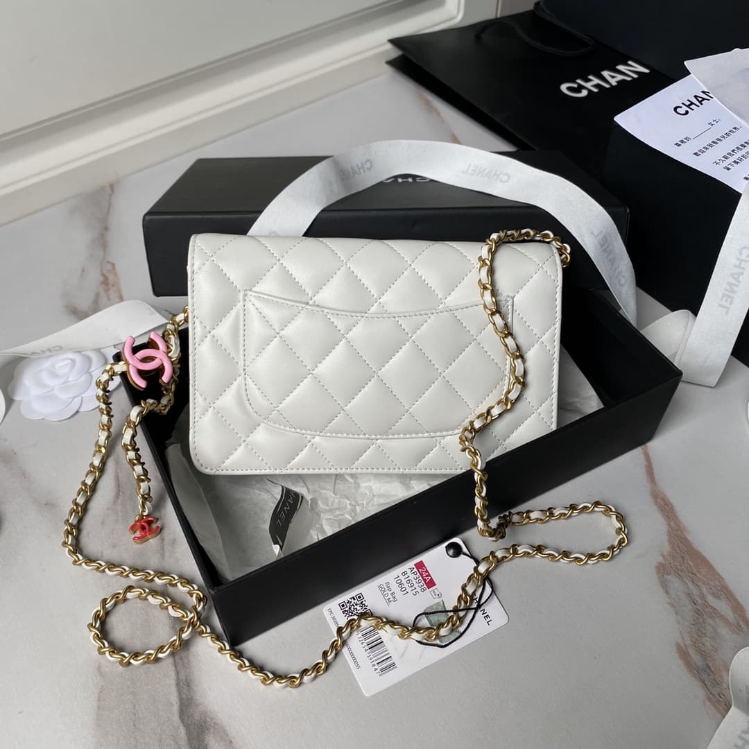 Chanel Wallet On Chain Shiny Lambskin & Gold Tone Metal White A