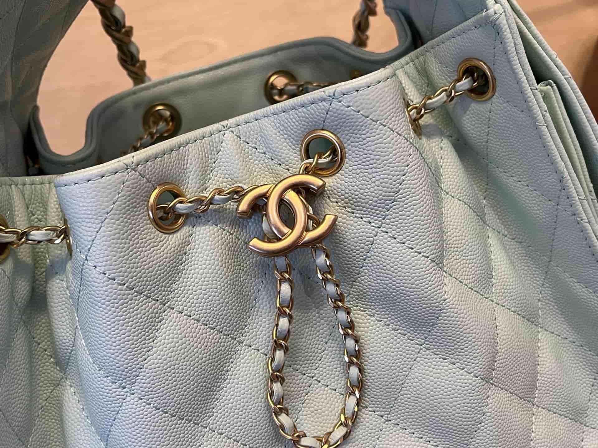 Chanel 25 Small Hobo handbag AS5293 Grained Calfskin & Gold-tone Metal Green A