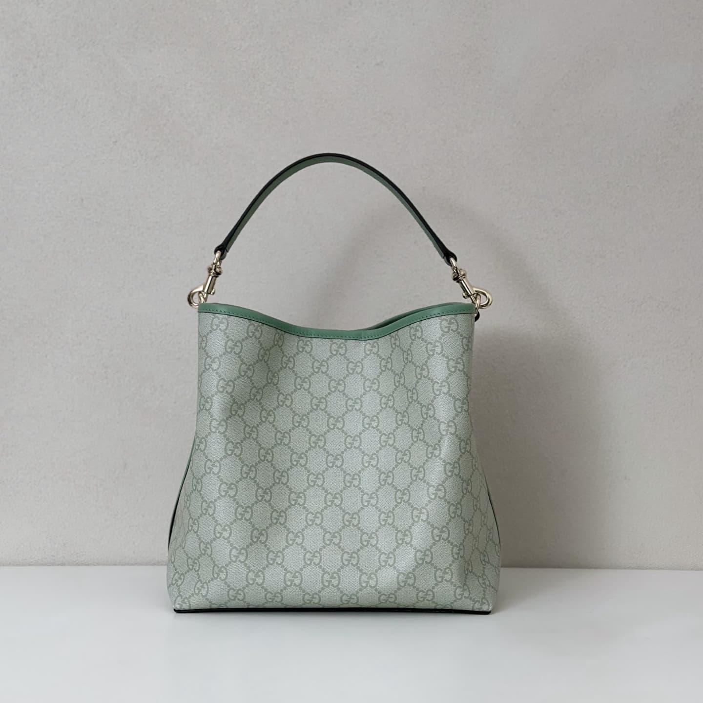 Gucci GG Emblem medium bucket bag 815103 High