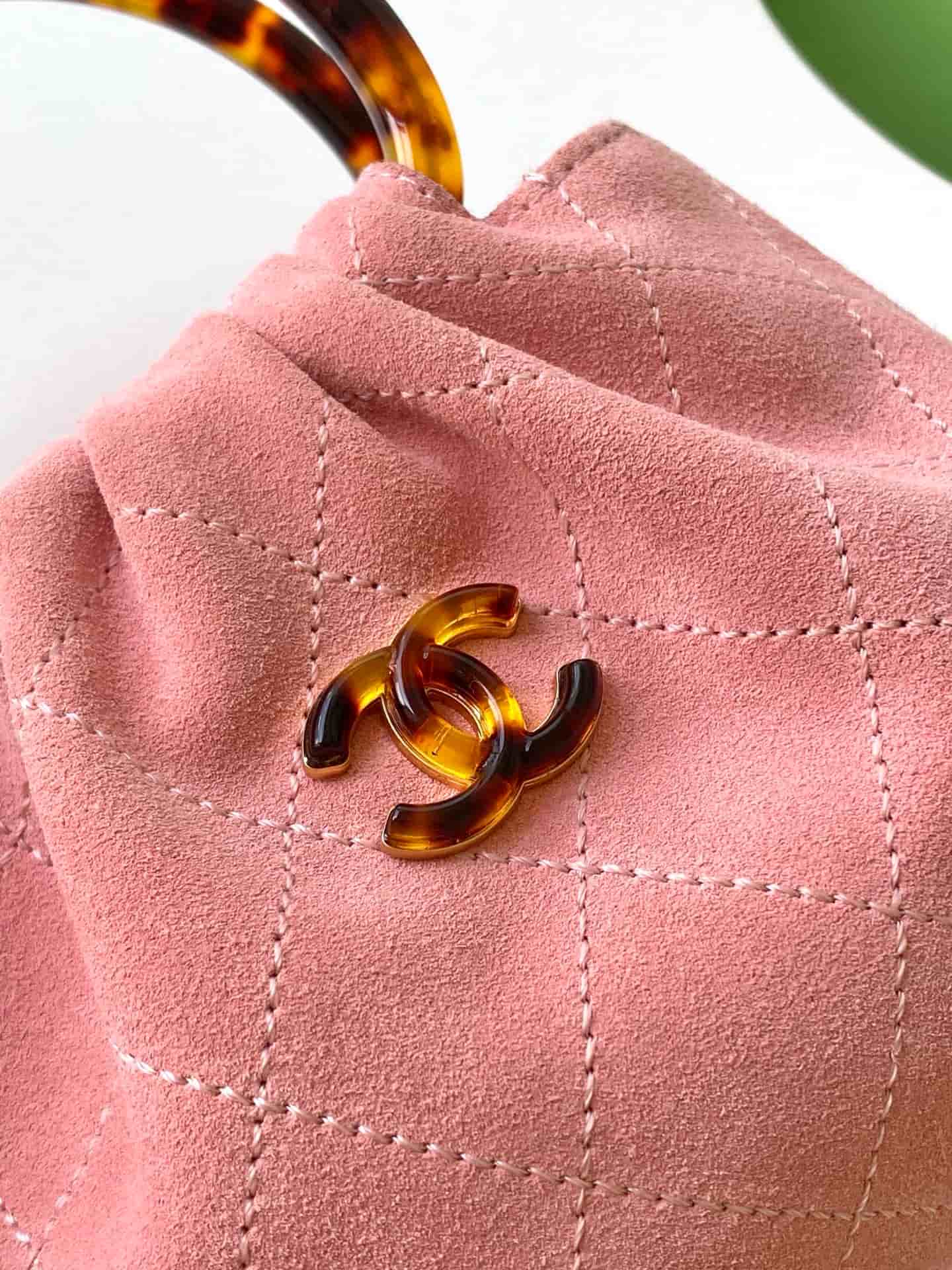 Chanel Mini Hobo Bag Suede Calfskin Turtoise-Shell Effect Plexi & Gold-Tone Metal Pink AS4981 High