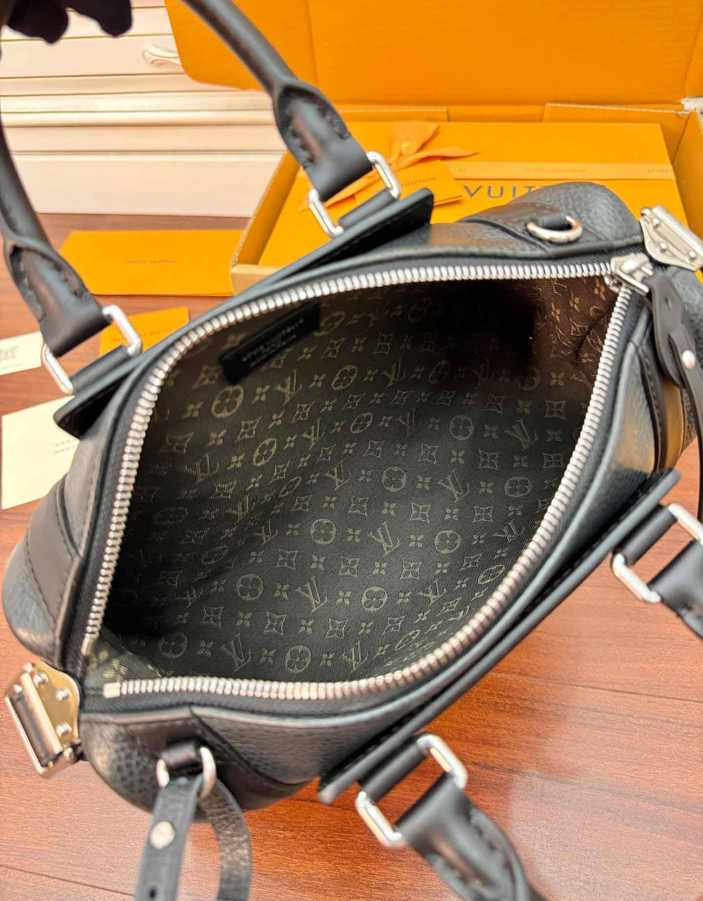 Louis Vuitton LV Biker PM Black Lambskin leather M14514 TOP