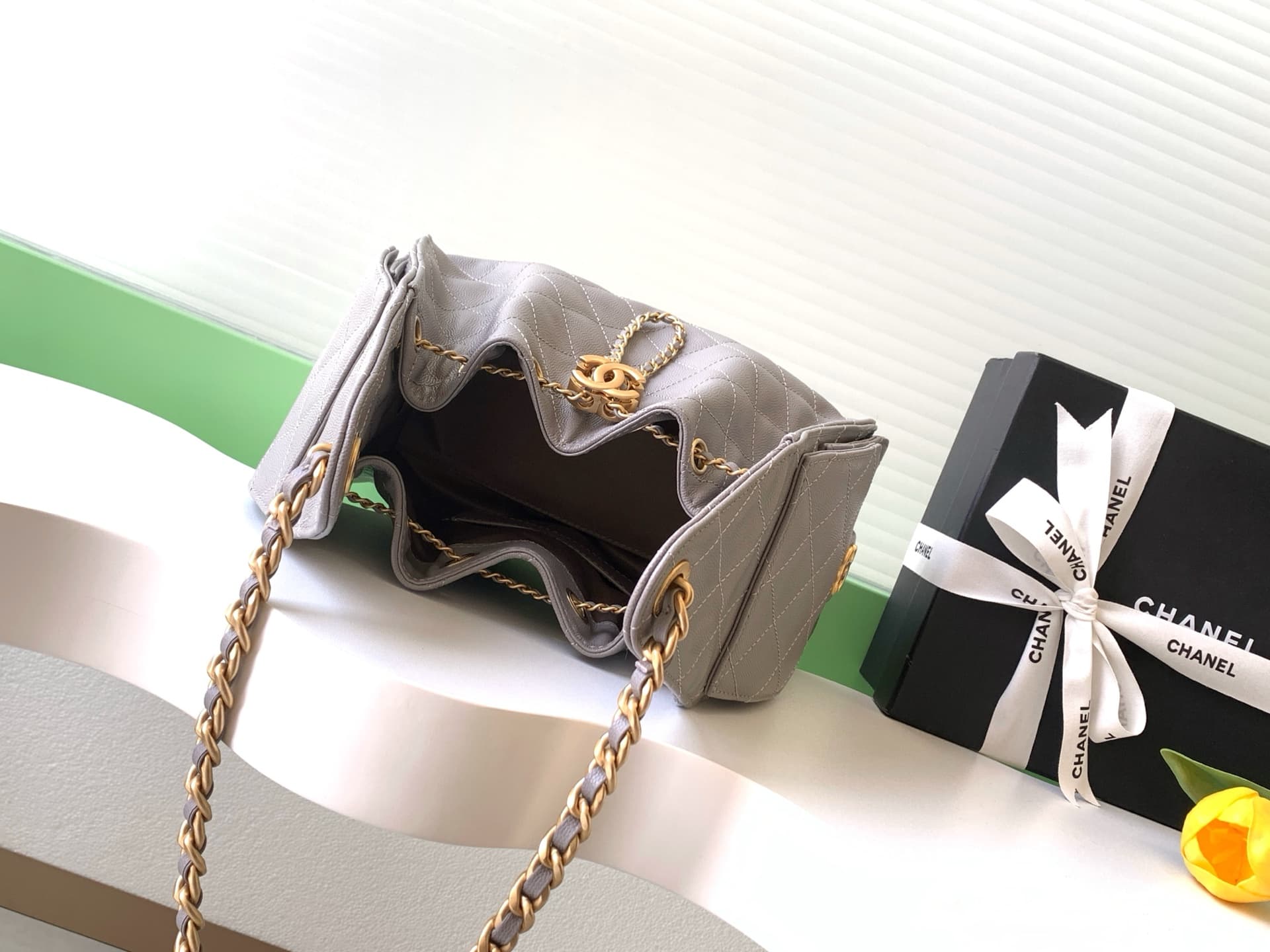 Chanel 25 Small Hobo handbag AS5293 Grained Calfskin &Gold-Tone Metal Grey A
