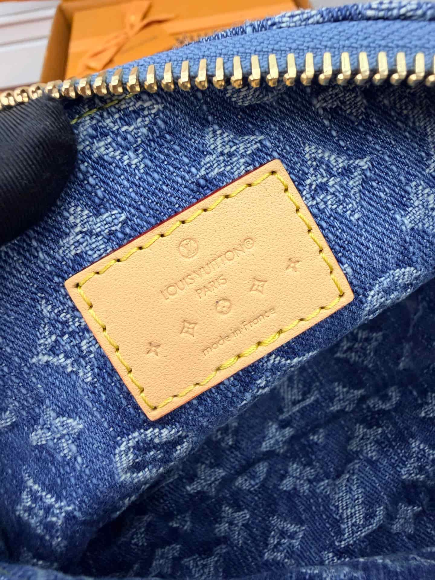 Louis Vuitton Monogram Denim Hills Pochette Monogram Canvas M82949 TOP