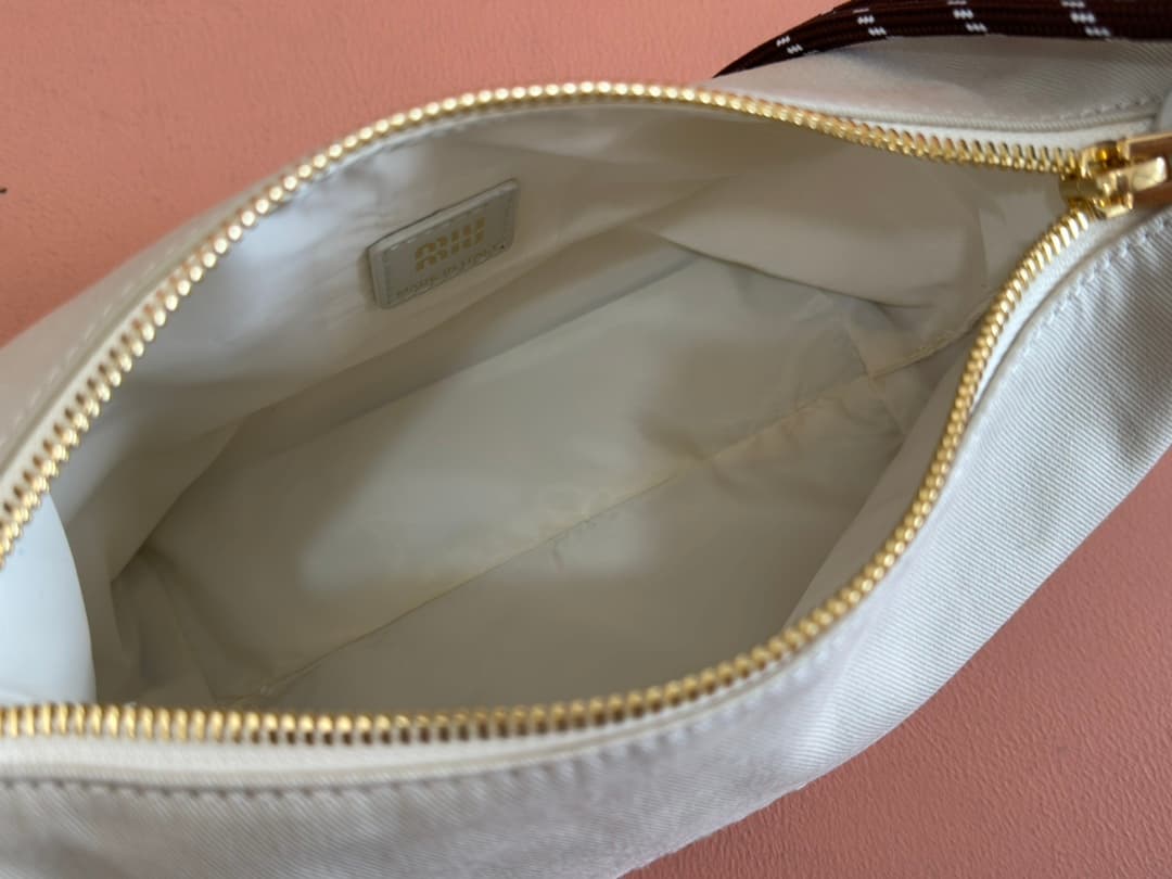 Miu Miu Gabardine pouch White 5NE841 High