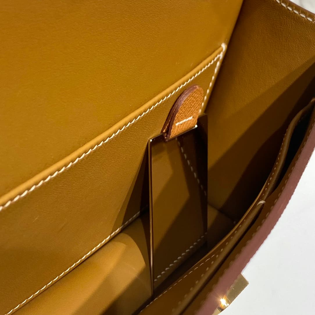 Hermès Constance Elan shoulder bag in Gold Epsom leather WAX High