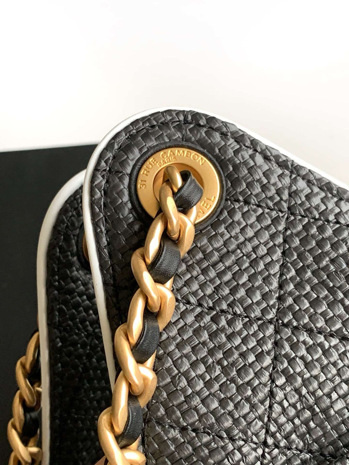 Chanel 25 Small Hobo handbag AS5293 Braided Raffia-Effect Canvas Calfskin & Gold-Tone Metal Black&White  A