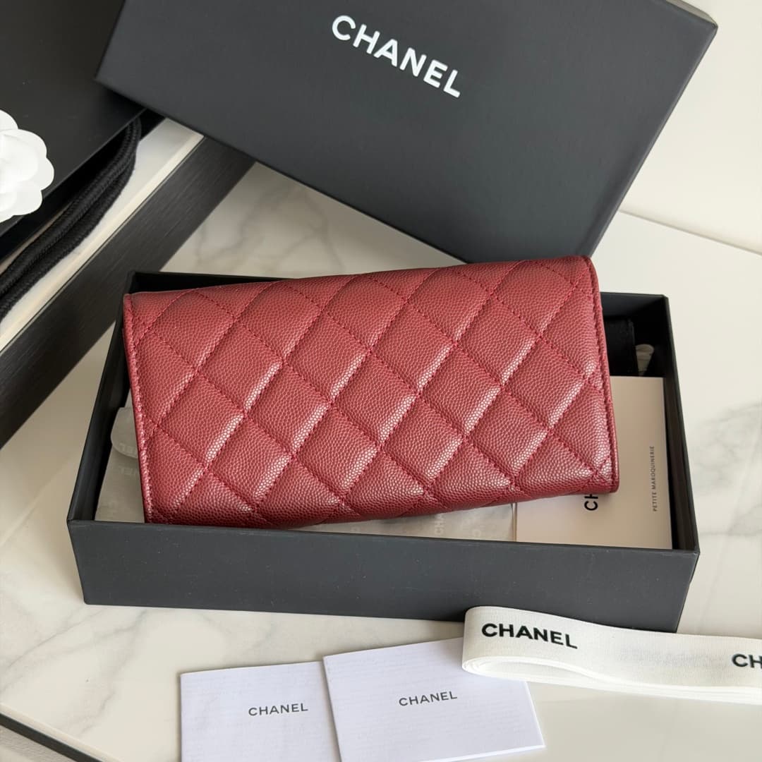 Chanel Wallet Shiny Grained Calfskin Strass & Gold-Tone Metal Red AP5076 High