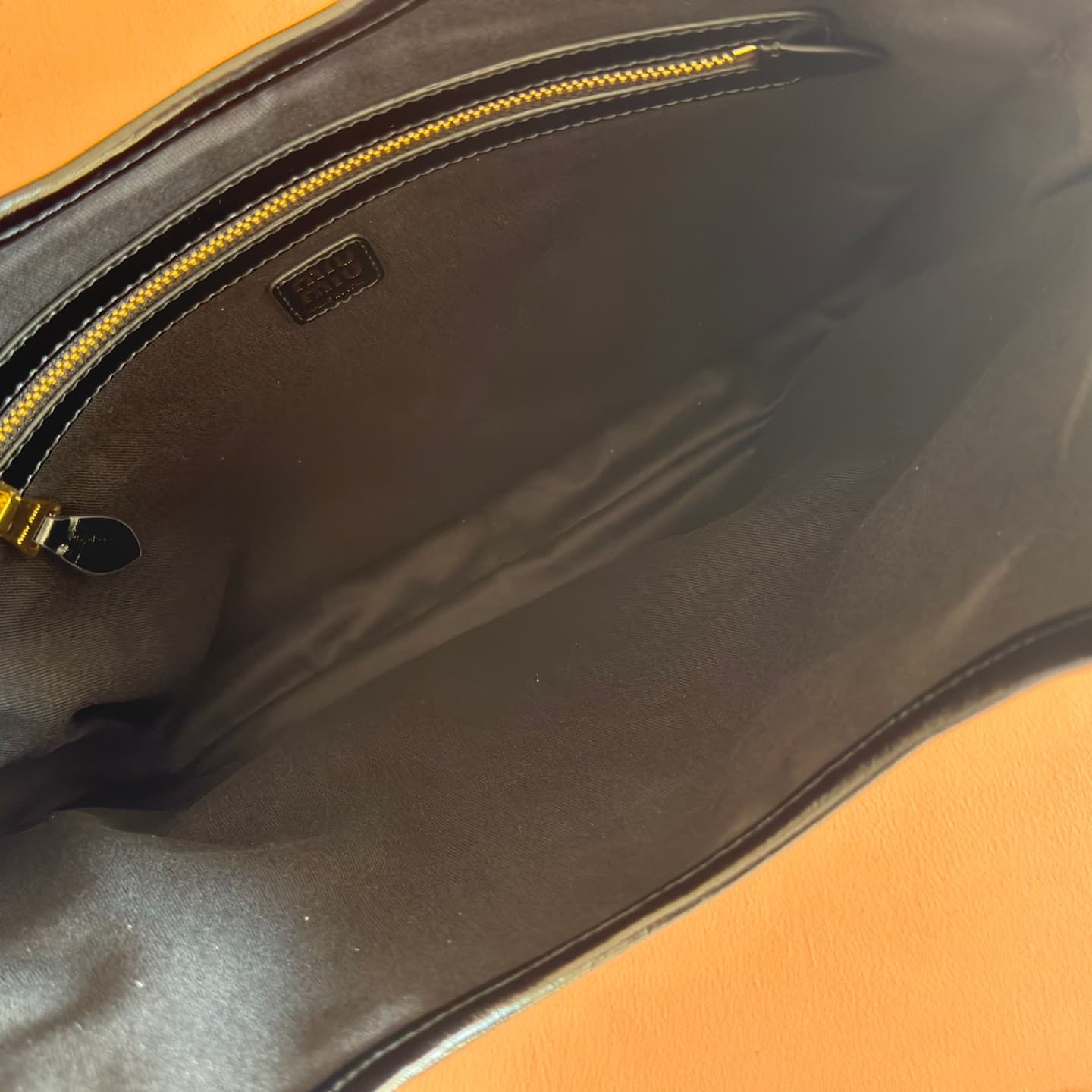 Miu Miu Ivy Calfskin leather bag Black 5BG231 TOP
