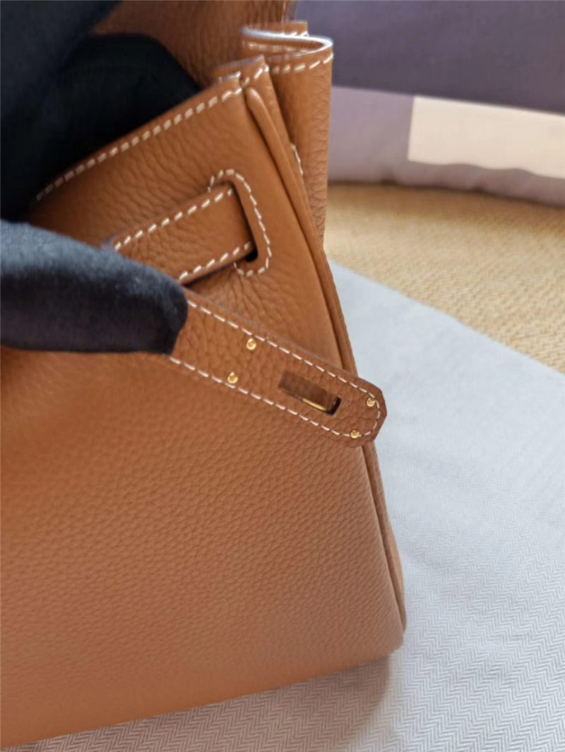 Hermes Kelly 25/28 Retourne Bag Calfskin In Camel High
