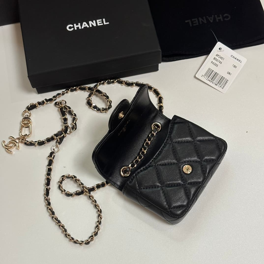 Chanel  Mini Flap Card Holder on Chain AP2401 A