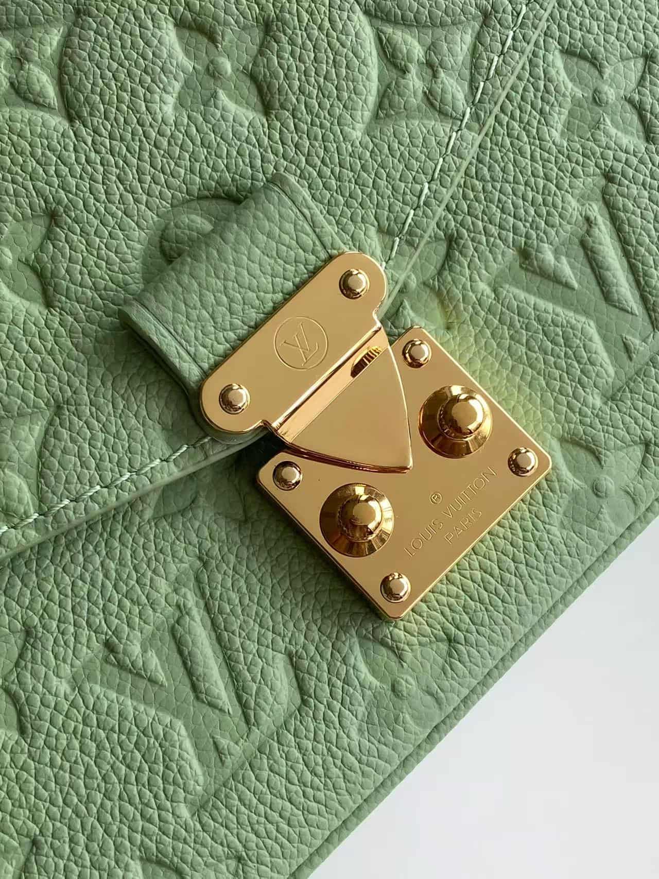 Louis Vuitton Pochette Métis East-West Minty Embossed cowhide leather M2A339 High