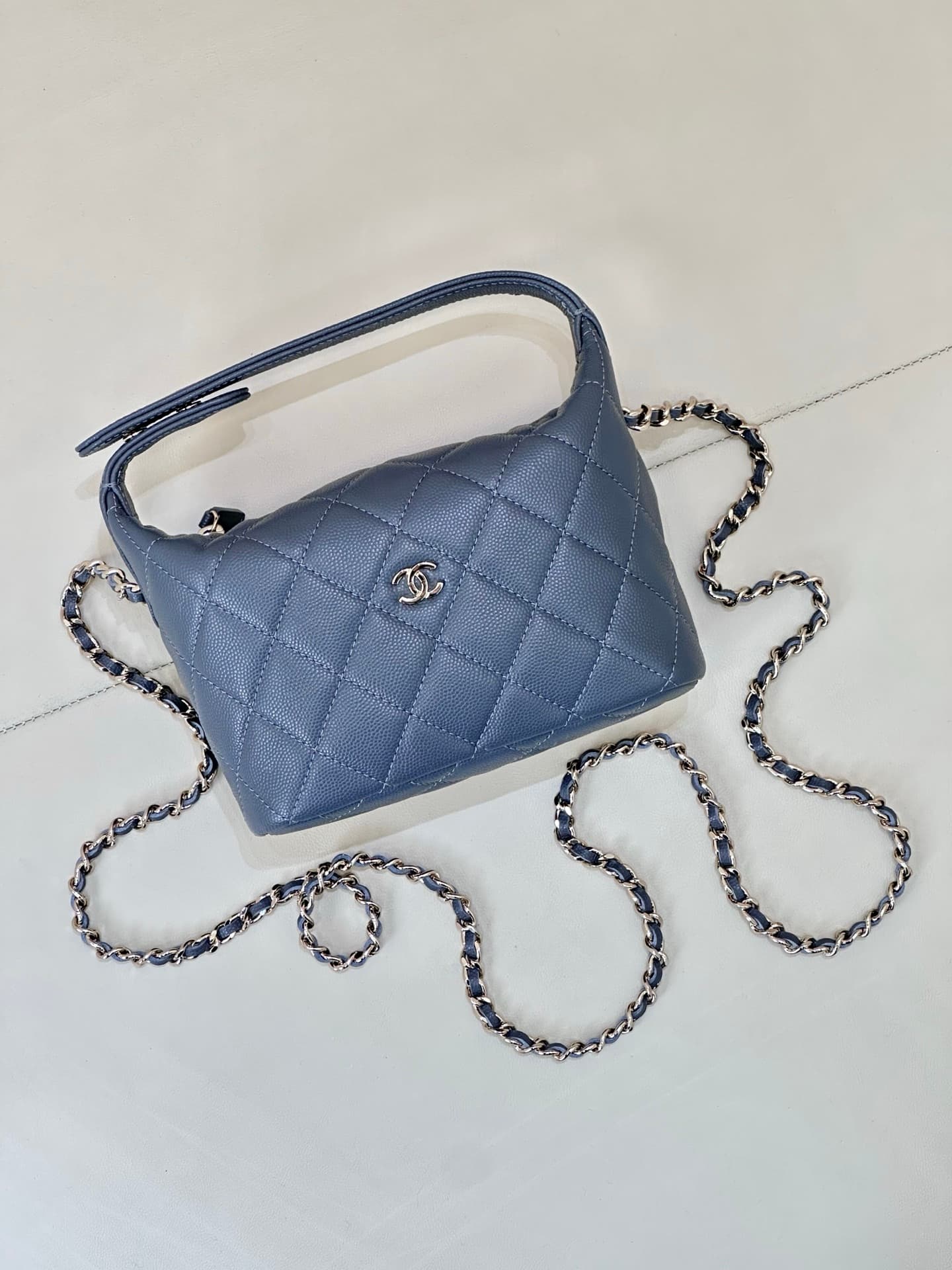 Chanel Hobo Clutch With Chain Grained Calfskin& Gold-tone Metal Blue AP4386 TOP